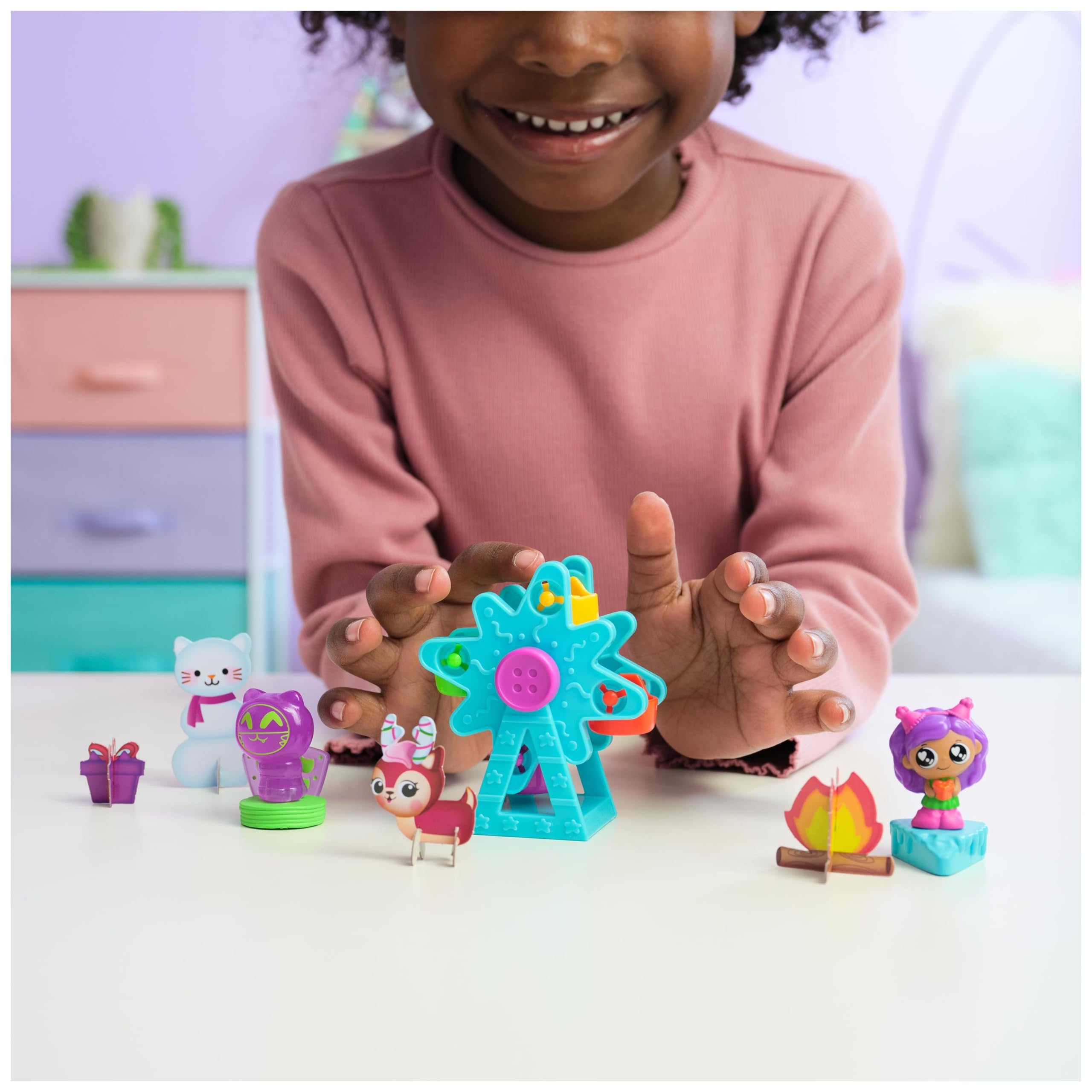 Gabby’s Dollhouse Advent Calendar - 24 Surprise Toys with Figures & Accessories 8