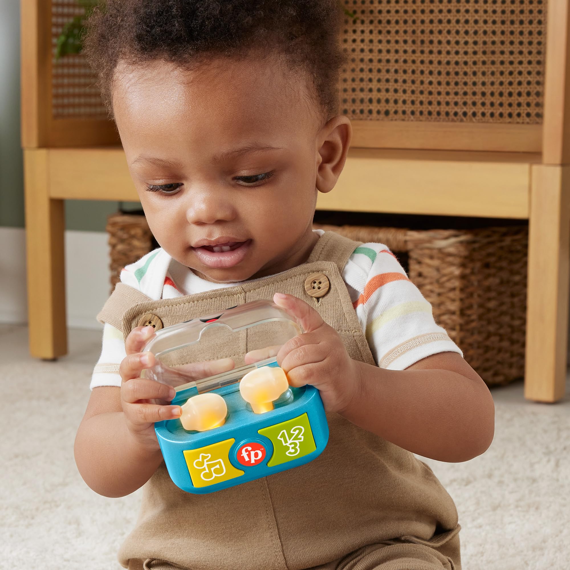Fisher-Price Laugh & Learn Play Along Ear Buds - Interactive Musical Toy for Babies & Toddlers 7