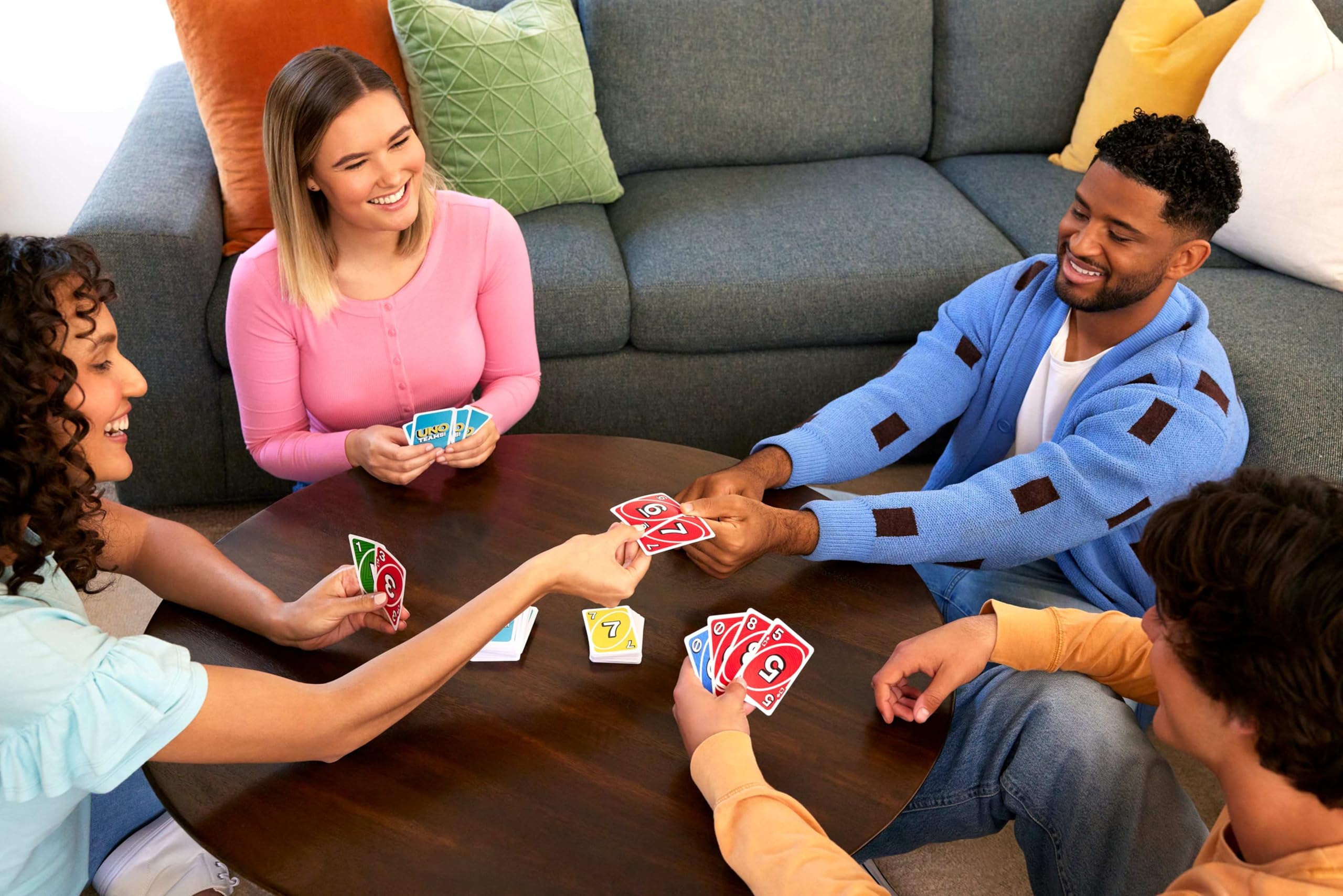 Mattel Games UNO Teams Card Game | Team Play Focused | Multicolor | Ages 7+ 2