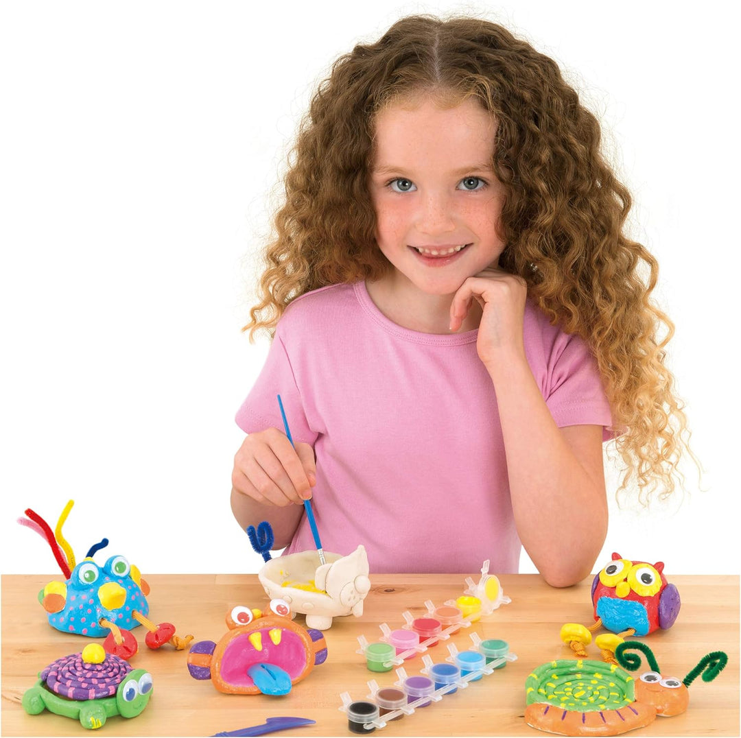 Galt Animal Pottery Craft Kit - 6 Fun Clay Animals to Make & Paint, Ages 6+