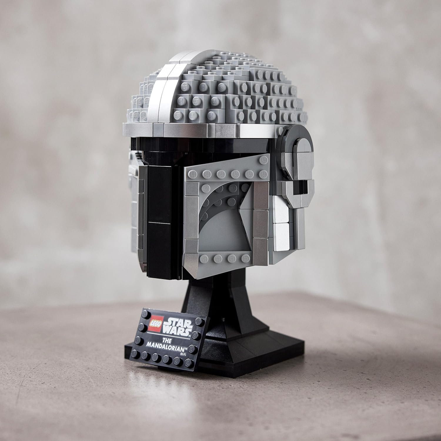 LEGO 75328 Star Wars The Mandalorian Helmet Buildable Model Kit - Collectible Display for Adults 5