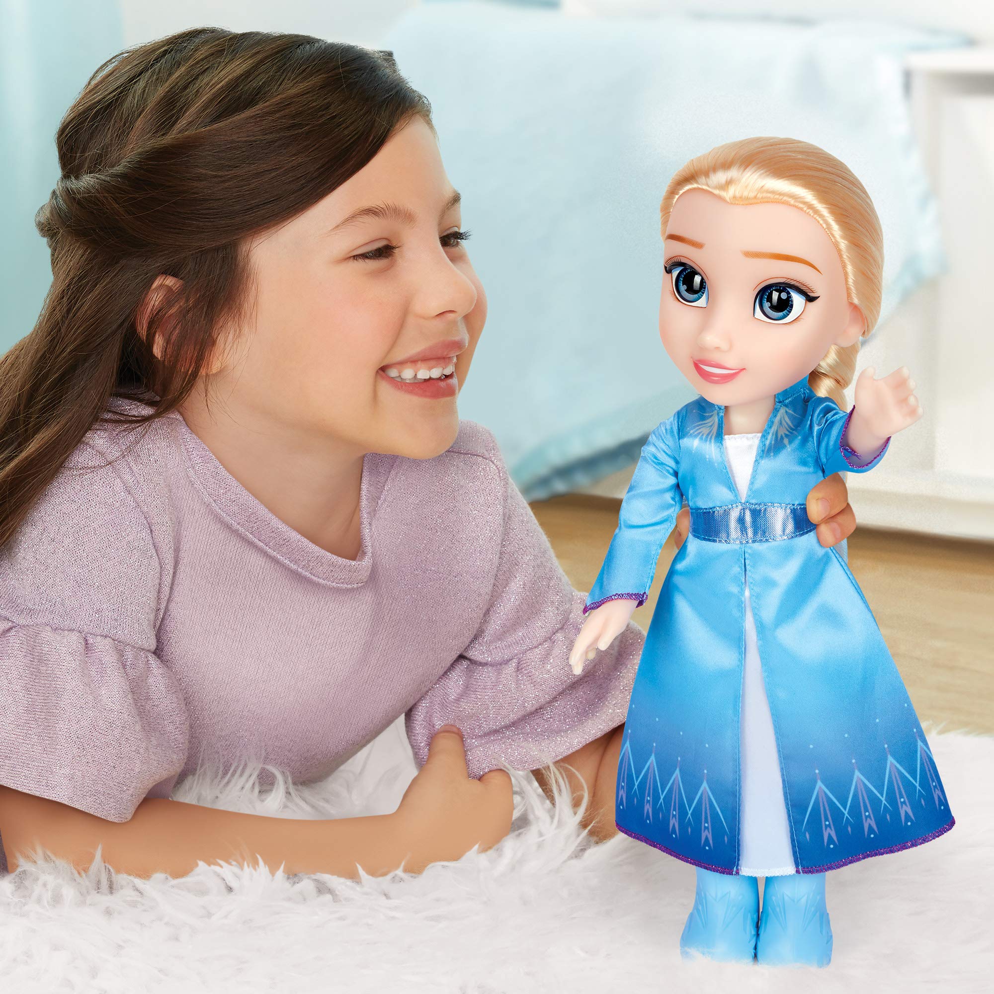Jakks Pacific Disney Frozen 2 Elsa Travel Doll - 14"/35cm Tall with Iconic Fashion Dress and Boots