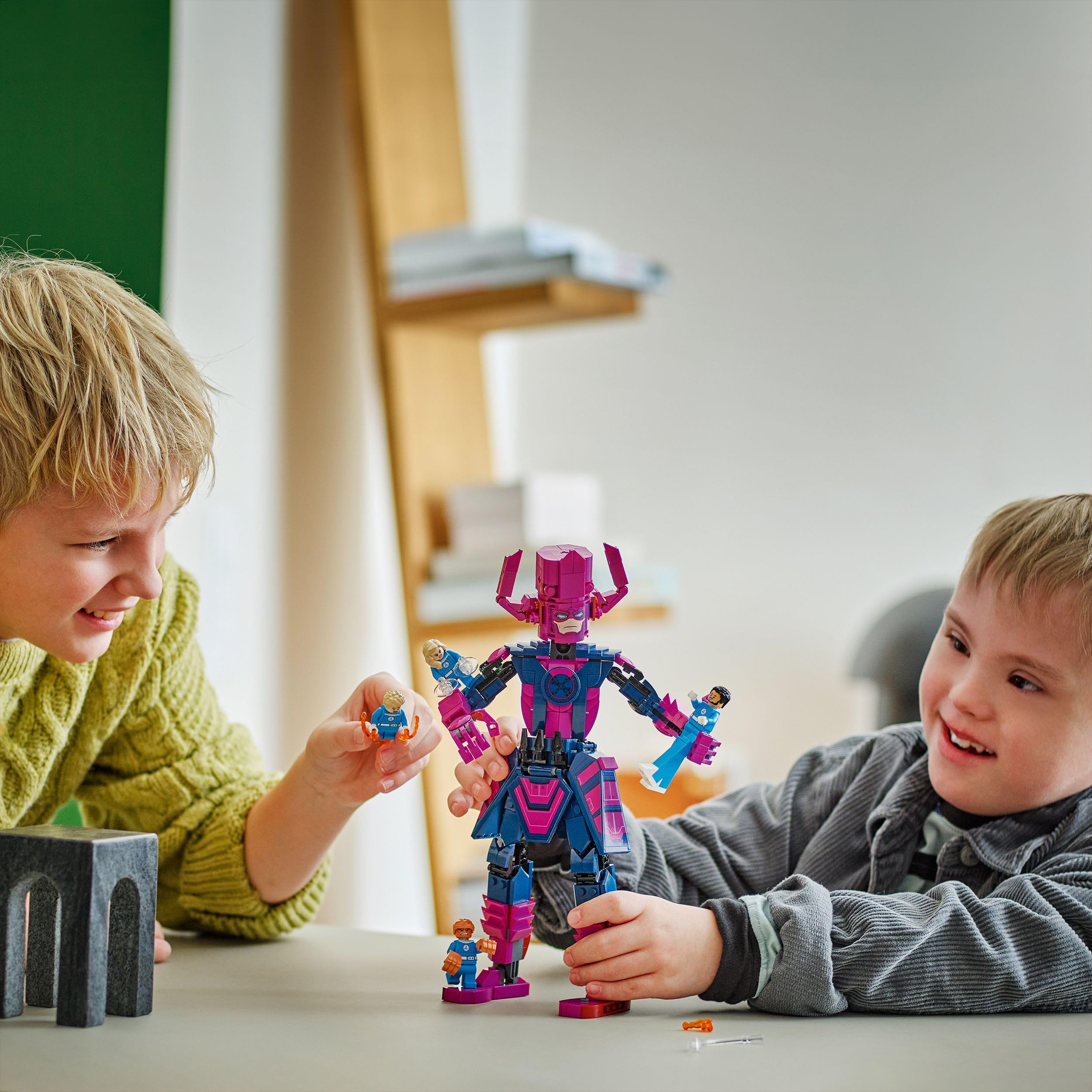 LEGO Marvel Fantastic Four vs. Galactus Construction Figure - Building Toy Set for Ages 9+ 4