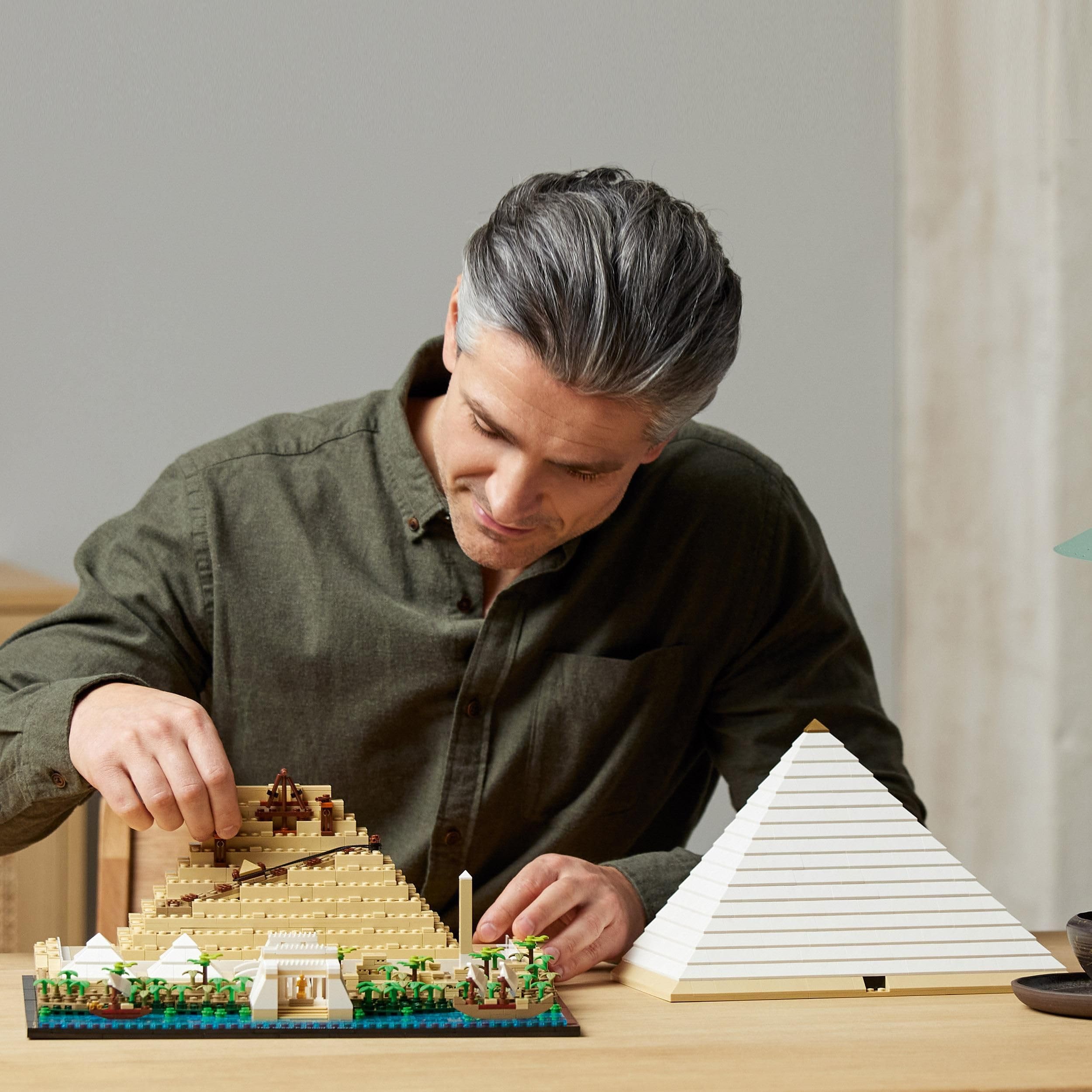 LEGO Architecture 21058 Great Pyramid of Giza Building Set | 1,476 Pieces | Ages 18+ 3