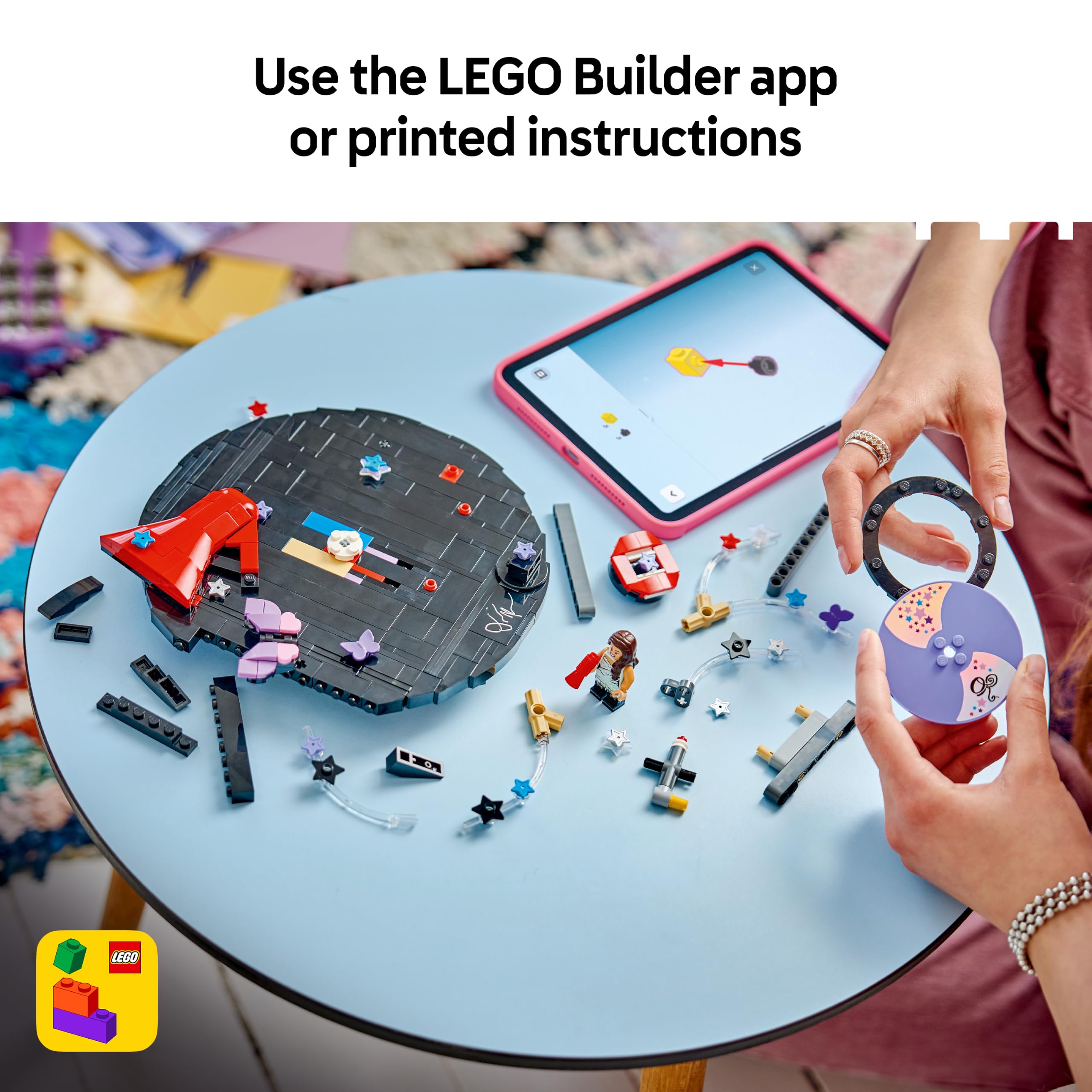 LEGO Editions Olivia Rodrigo's Vinyl Building Set - Music Decor for Ages 10+ 7