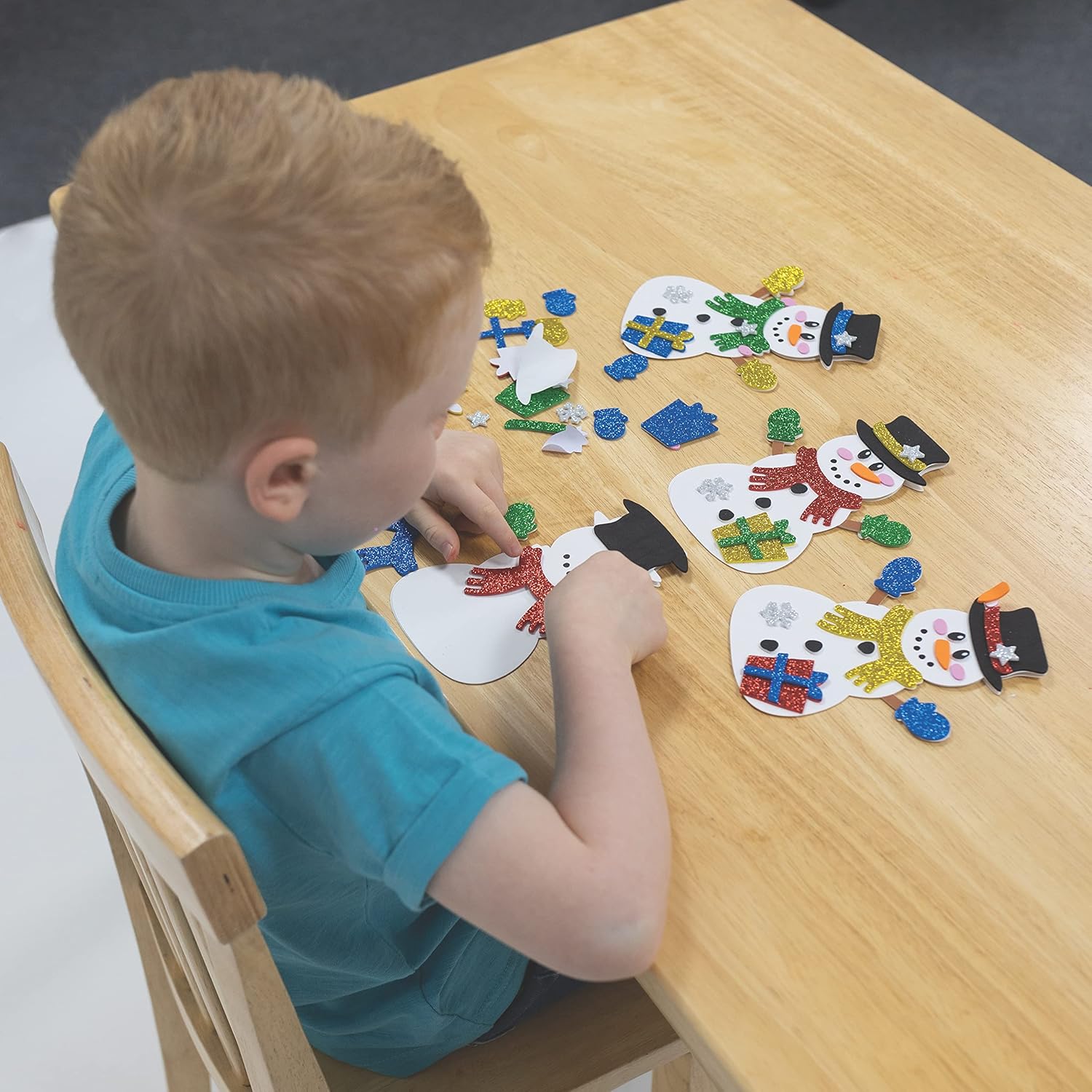 Baker Ross FC123 Snowman Card Kits - Pack of 6, Christmas Craft Kit for Kids 5