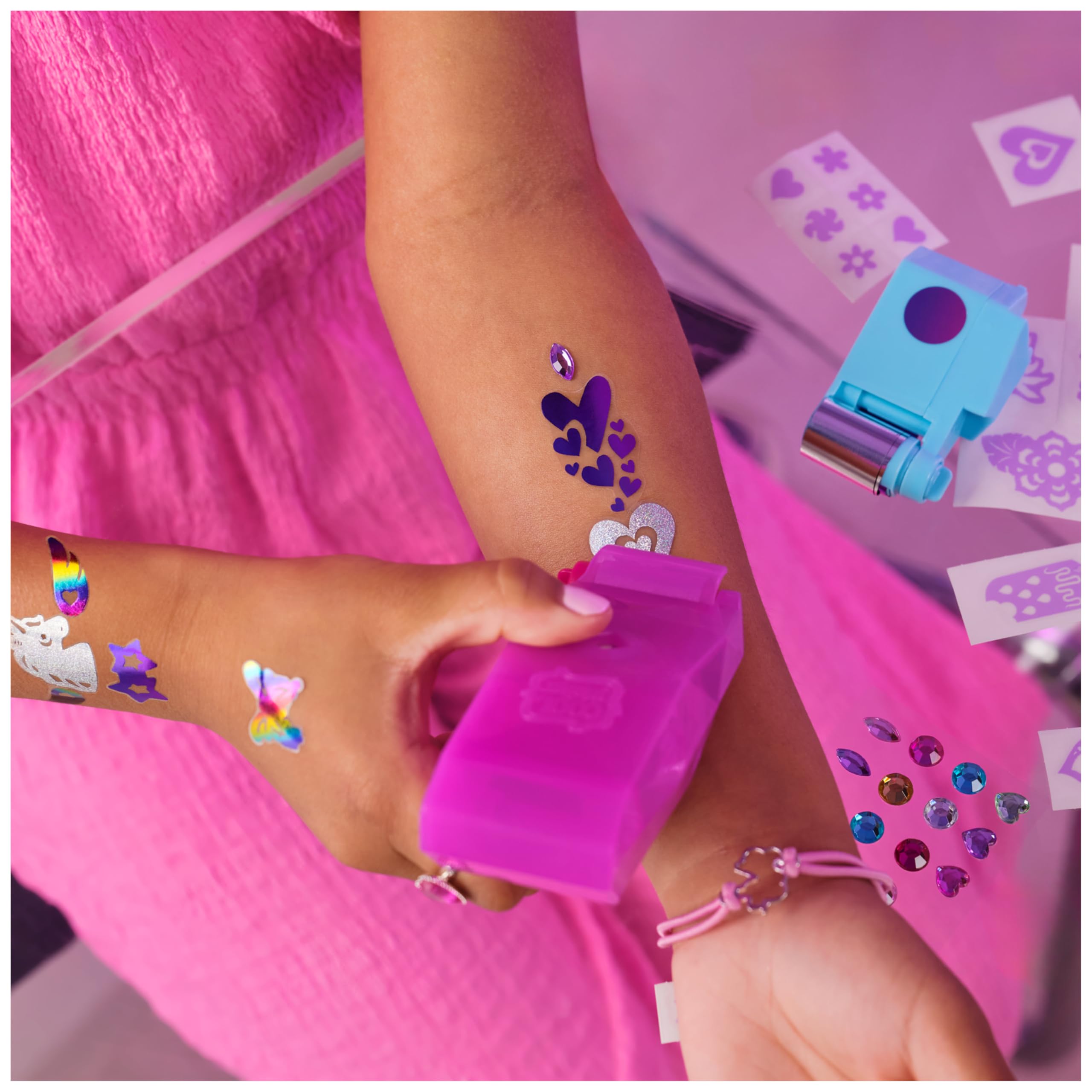 Cool MAKER Shimmer Me Body Art Roller Kit with 135 Metallic Temporary Tattoo Designs for Girls Aged 7+ 9