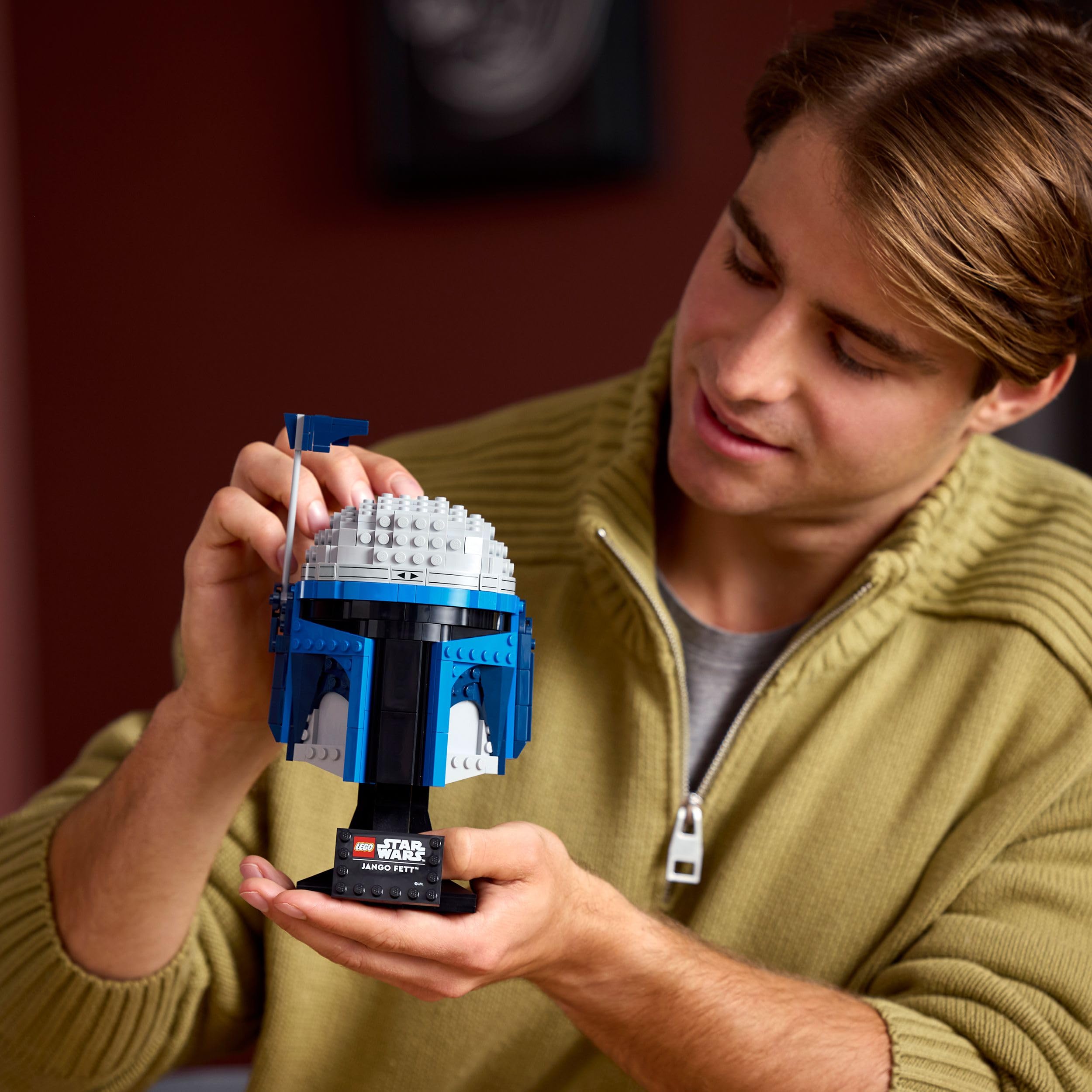 LEGO Star Wars 75408 Jango Fett Helmet - Mandalorian Building Kit for Adults 5