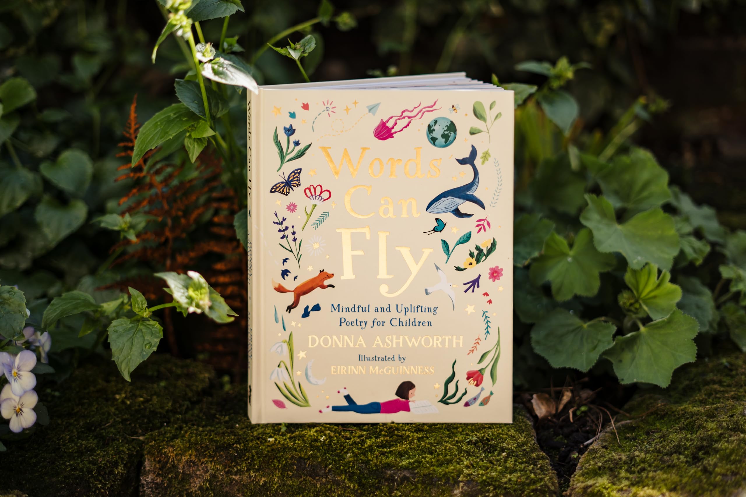 Donna Ashworth - Words Can Fly: Uplifting Poems for Children | Hardcover 5