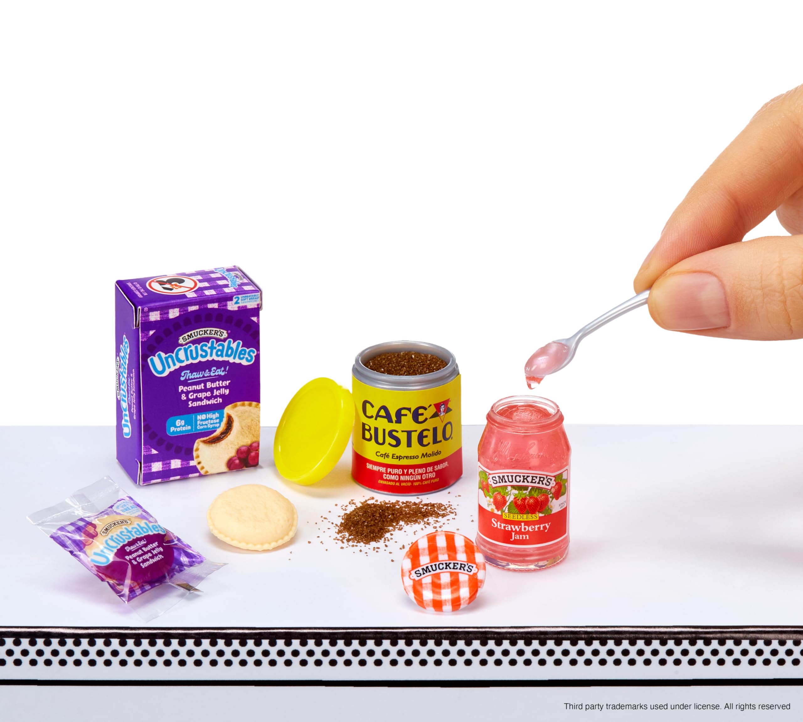 MGA's Miniverse Real Brands Mini Collectables Replica Food Set | 50+ Minis | Plastic 8