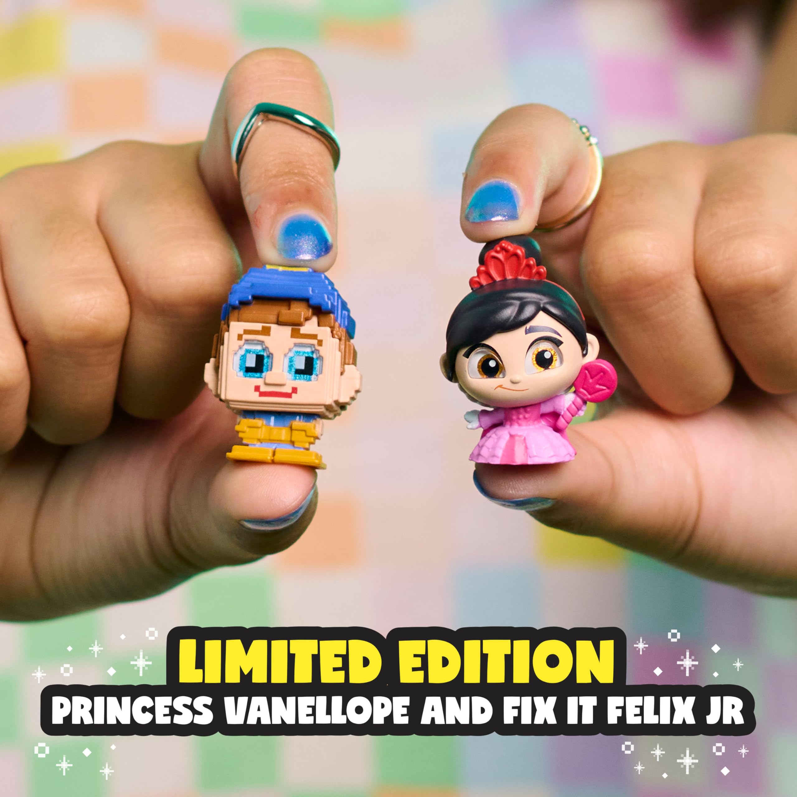 Disney Doorables Pixel Perfect Mini Peek Figures - Blind Bag Collectible Surprise for Kids 5+ 3