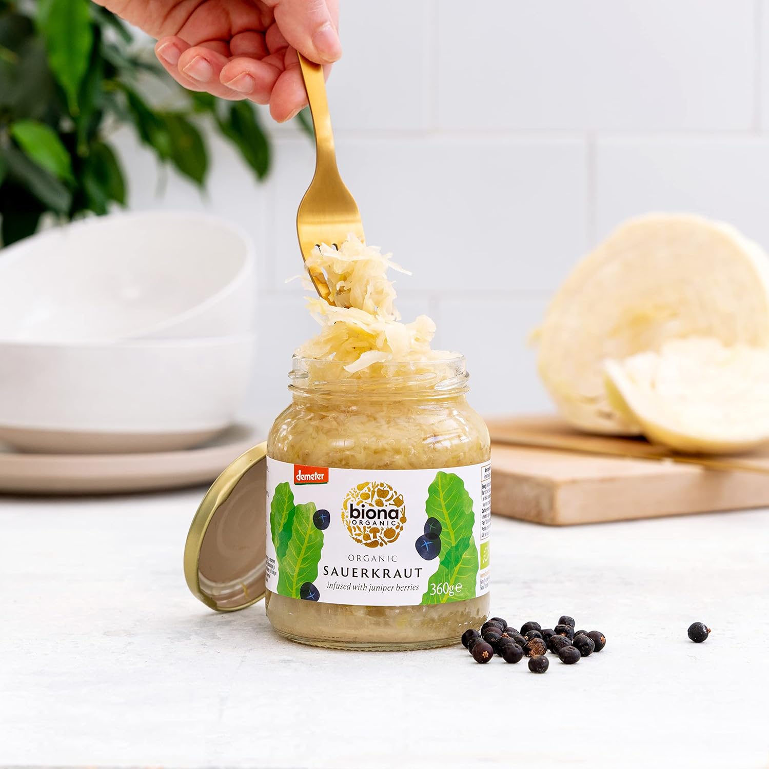 Biona Organic Sauerkraut 680g - Juniper Berries - Naturally Fermented 4