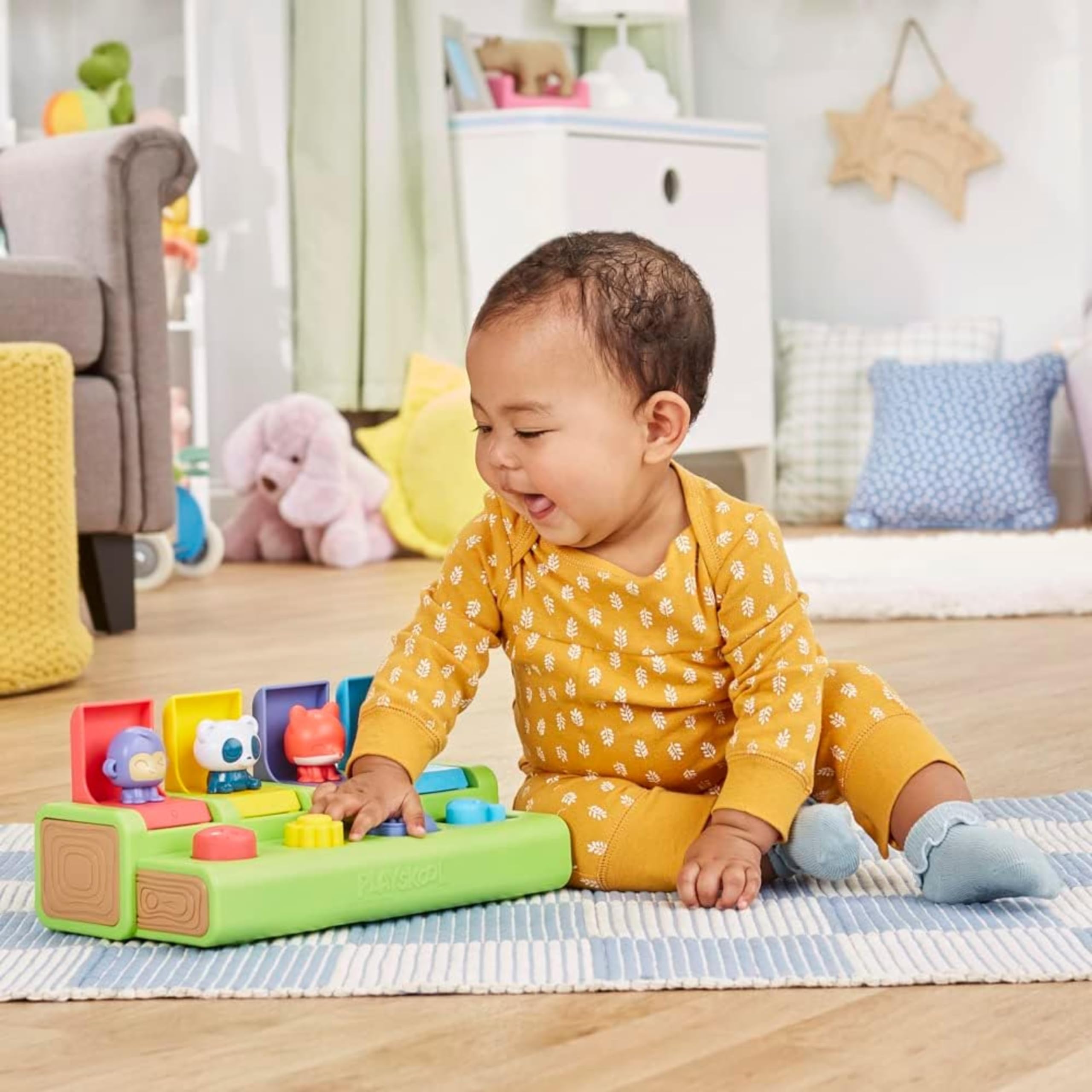 Playskool Busy Poppin’ Pals Pop-up Activity Toy for Babies and Toddlers Ages 9 Months+ 6
