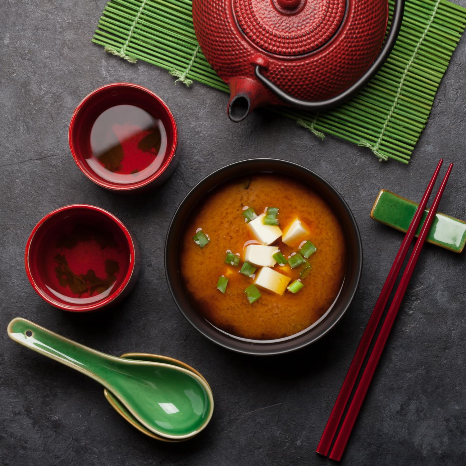 Marukome Ryoutei-No-Aji Instant Miso Soup with Tofu Chunks | 152 g Pack