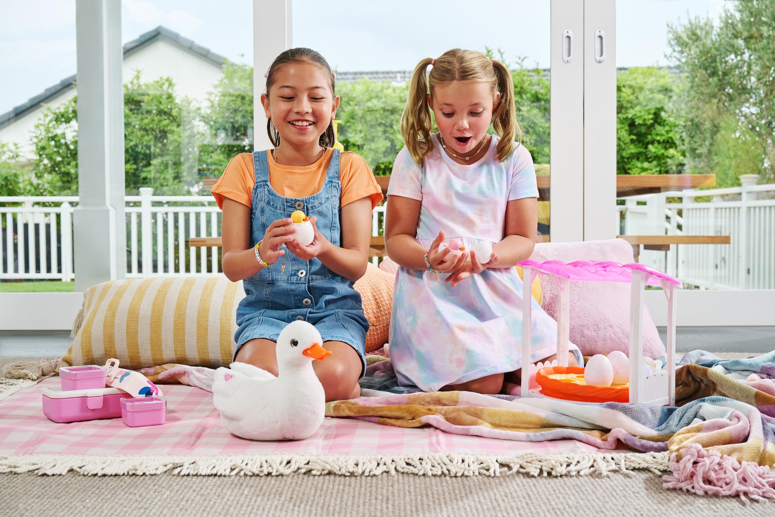 Pets Alive Mama Duck Electronic Pet Toy with 4 Surprise Baby Ducklings | Ages 3+ 7