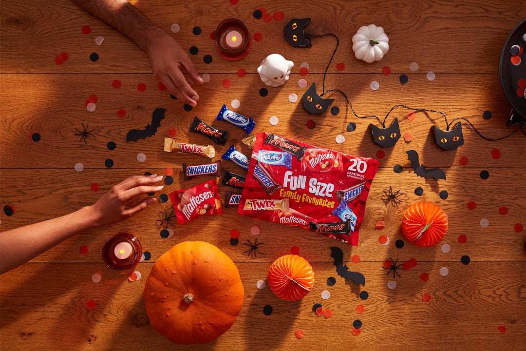Mars Family Favourites Mixed Bulk Chocolate Multipack 358g - 20 Fun Size Bars & Bags