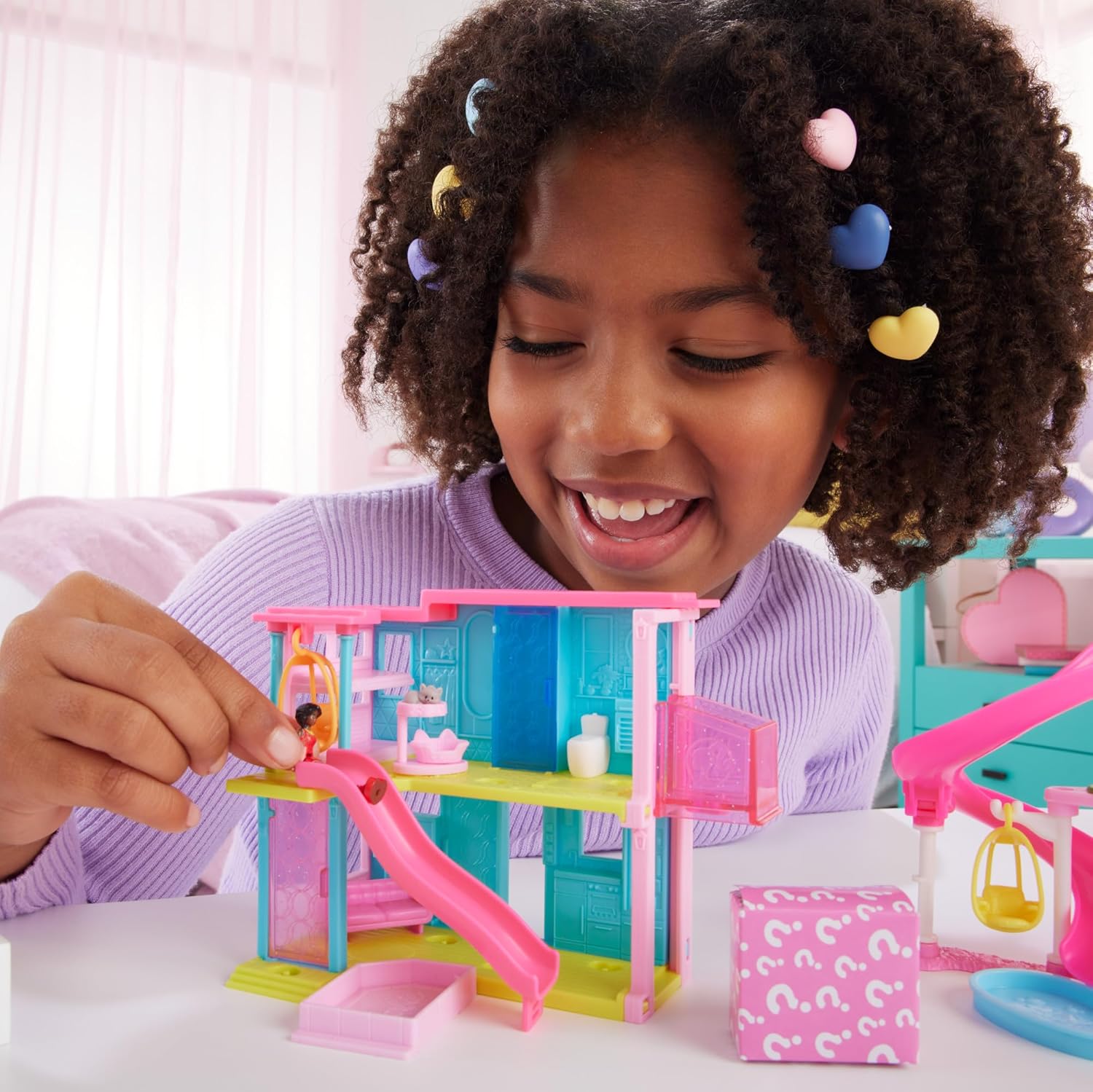 Barbie Mini BarbieLand Doll House Set - Mini Dreamhouse with 1.5-inch Doll & Pet, Ages 4+ 6