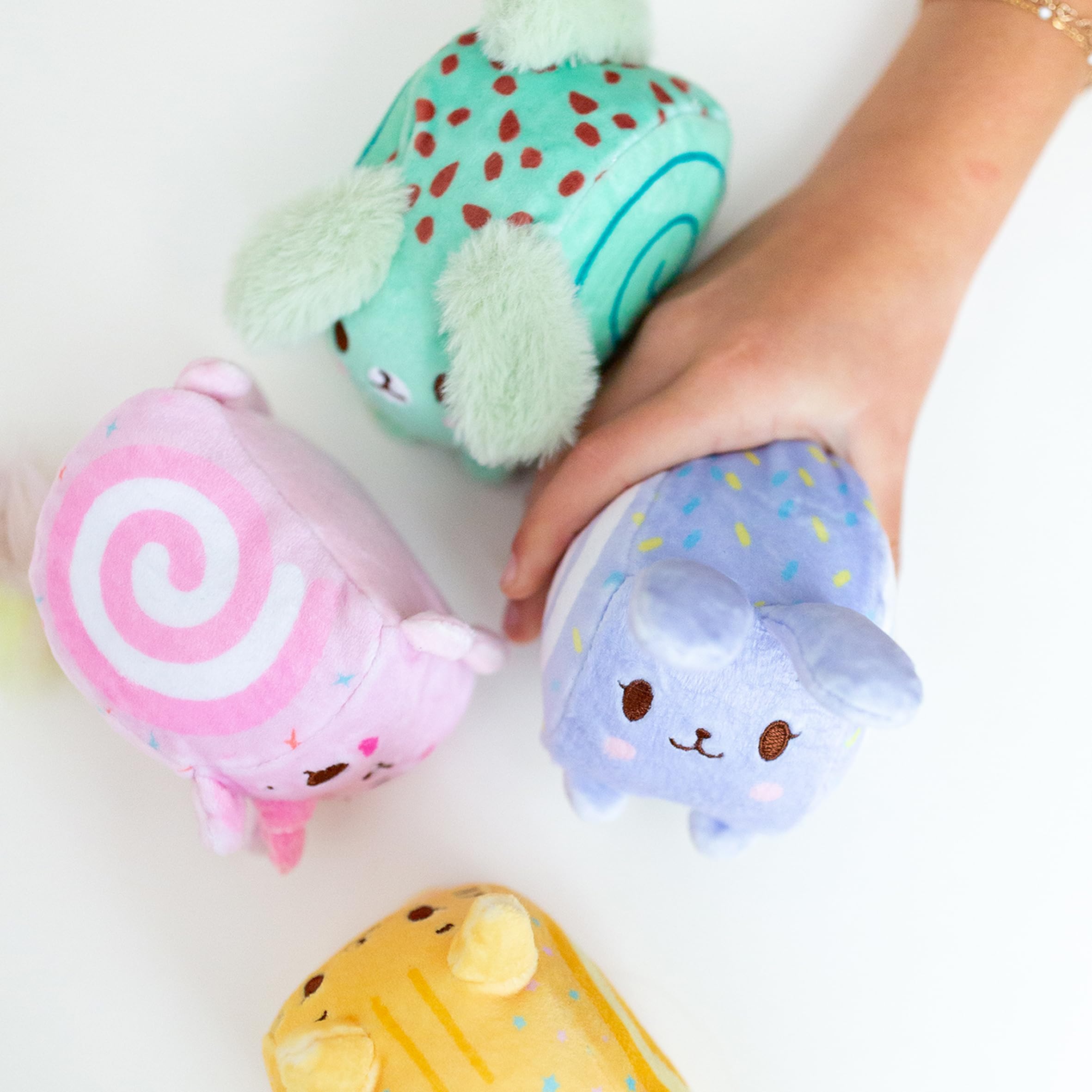 Mushmeez Squishberries Slow Squish Plush Toy - Scented Collectible | Ages 8+ 5
