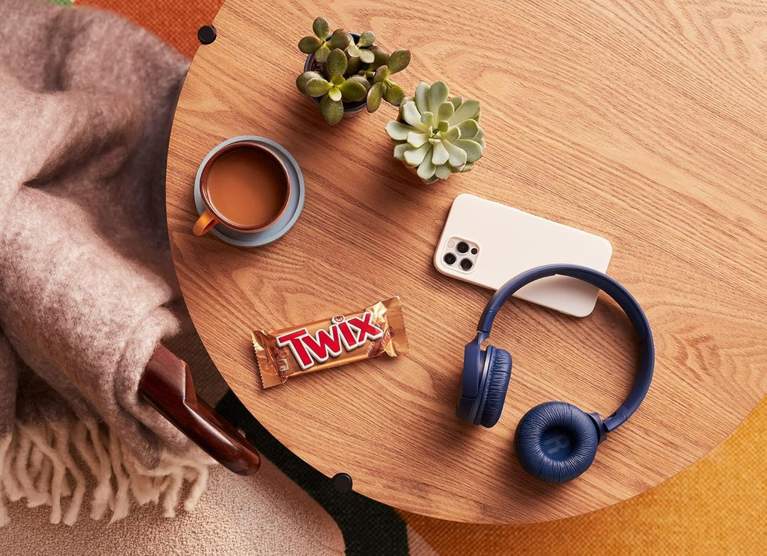 Twix - Xtra Salted Caramel Chocolate Biscuit Twin Bar, 75g