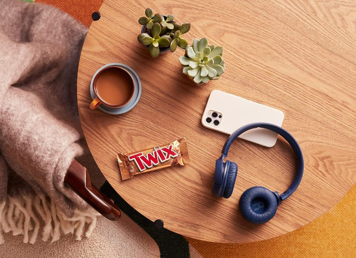 Twix - Xtra Salted Caramel Chocolate Biscuit Twin Bar, 75g