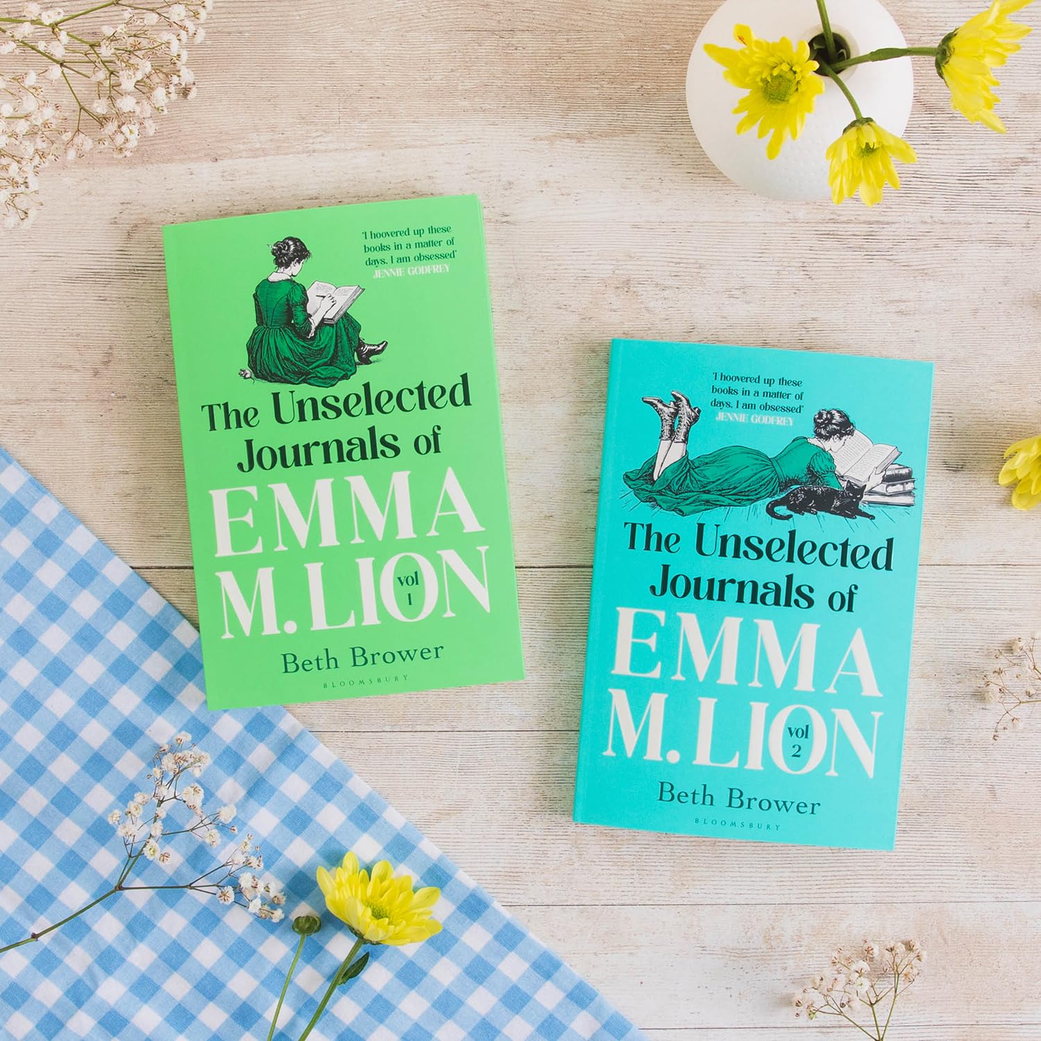 Bloomsbury The Unselected Journals of Emma M. Lion, vol. 2: 'Bridget Jones meets every classic novel' - Contemporary Fiction Paperback 3