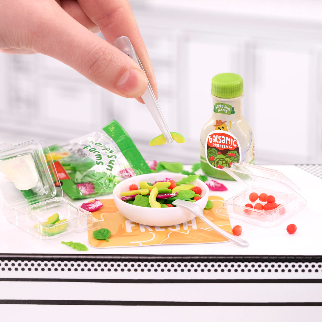 MGA's Miniverse Make It Mini Food - Diner Series 3 - DIY Resin Craft & Collectible - Ages 8+