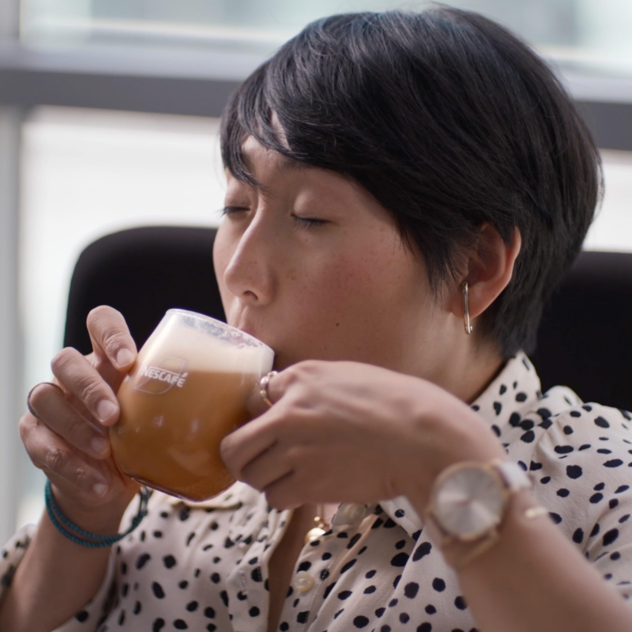 NESCAFÉ Latte Instantkaffee-Beutel – 72 x 18 g 7