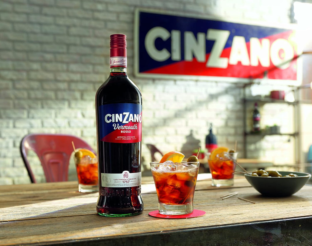 Cinzano Classico Rosso 75 cl - Italian Vermouth Aperitif 15% ABV