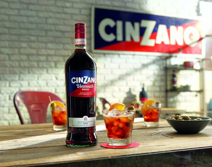 Cinzano Classico Rosso 75 cl - Italian Vermouth Aperitif 15% ABV