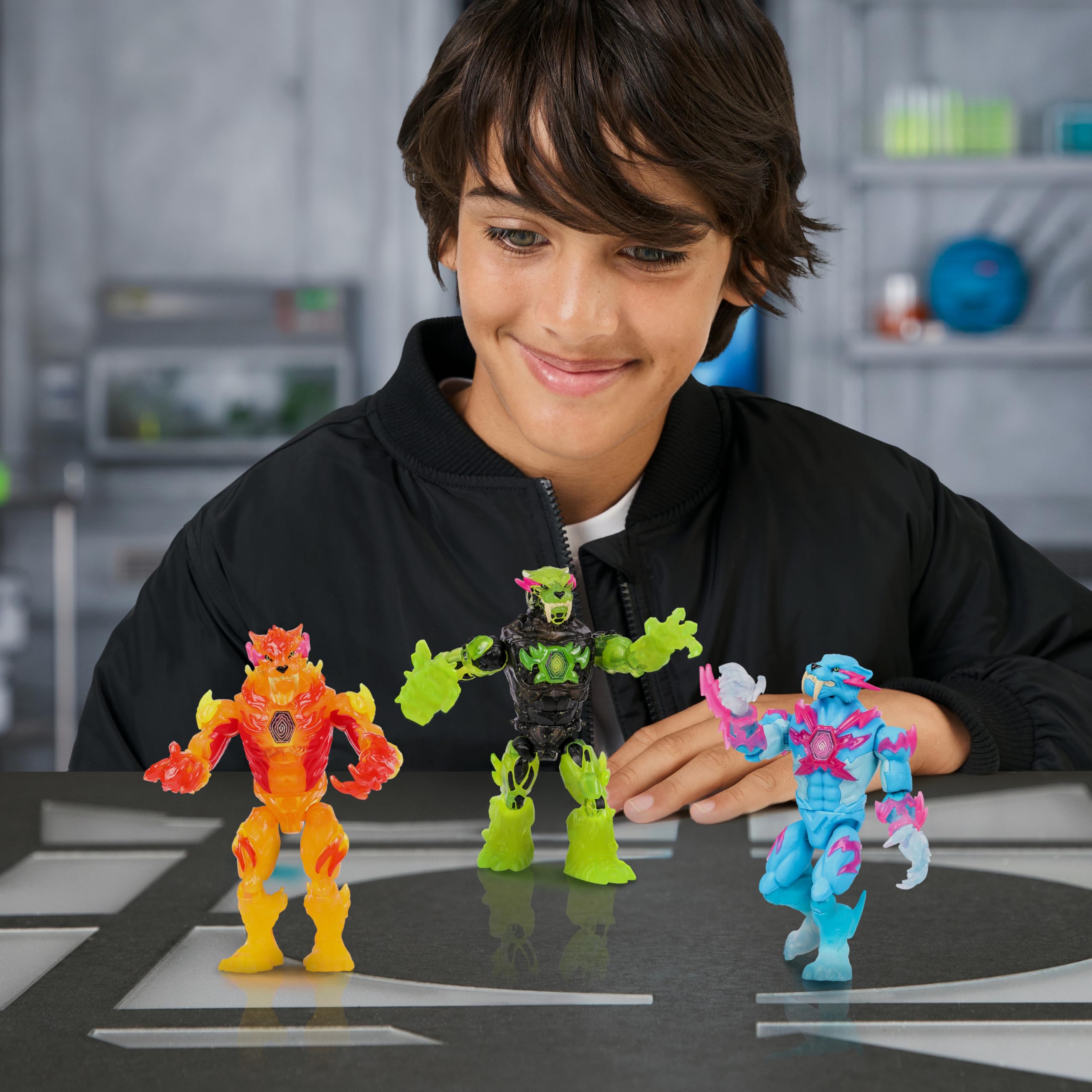 MrBeast Lab Hyper Fusion Mutators - Lightning Panther Action Figure for Kids 5+