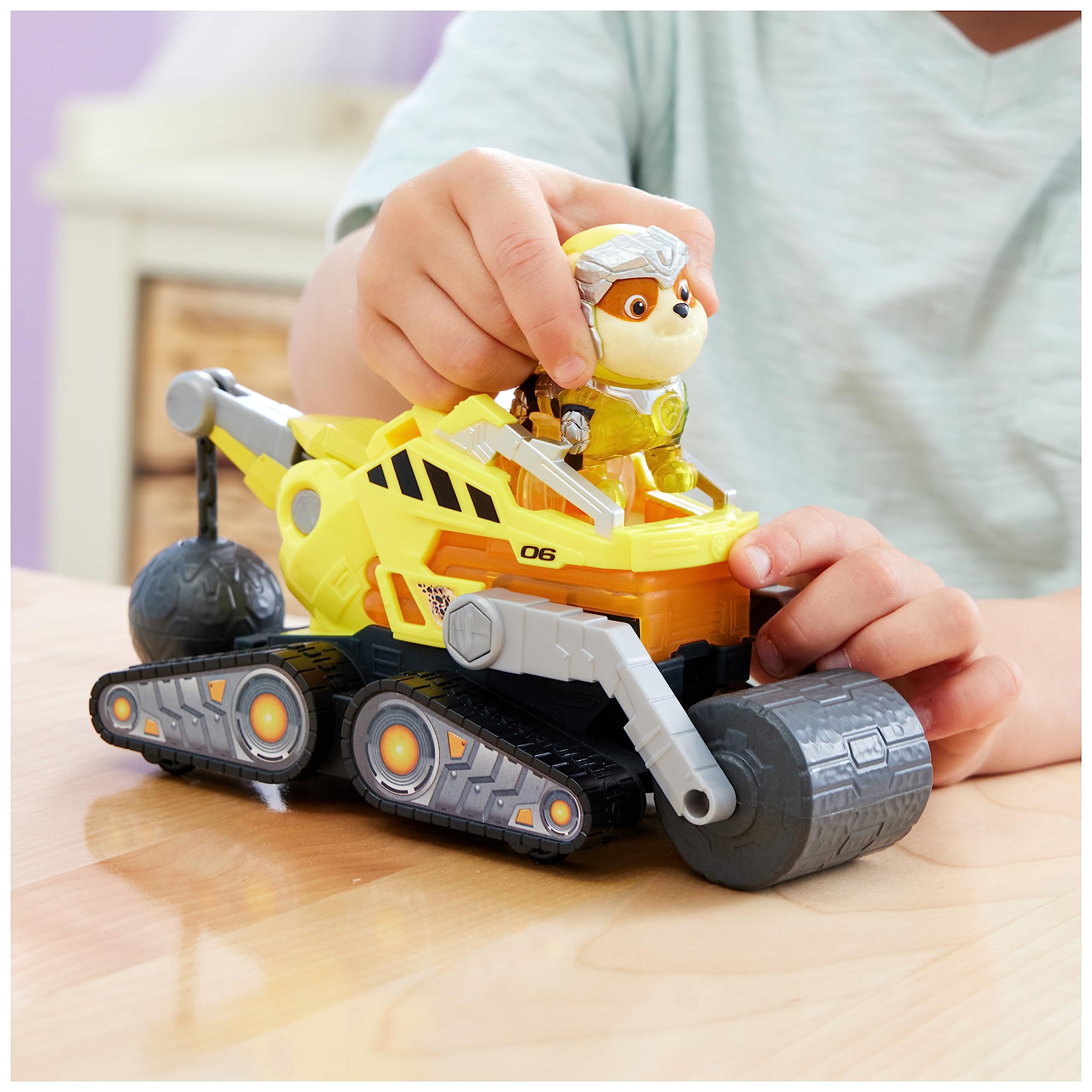 Paw Patrol: The Mighty Movie Rubble's Construction Truck with Light-Up Action Figure, Lights & Sounds - Kids' Toy for Ages 3+ 14