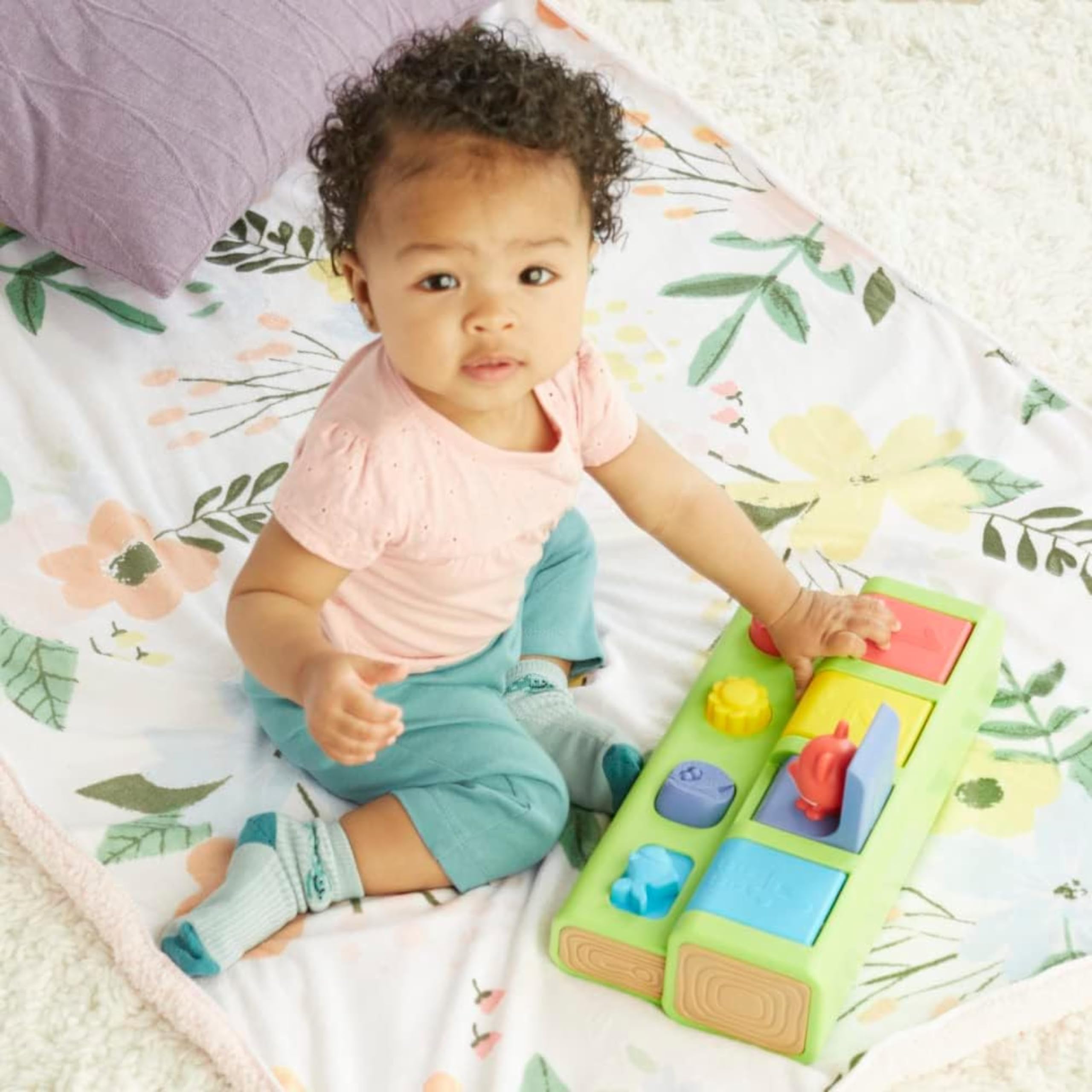 Playskool Busy Poppin’ Pals Pop-up Activity Toy for Babies and Toddlers Ages 9 Months+ 5