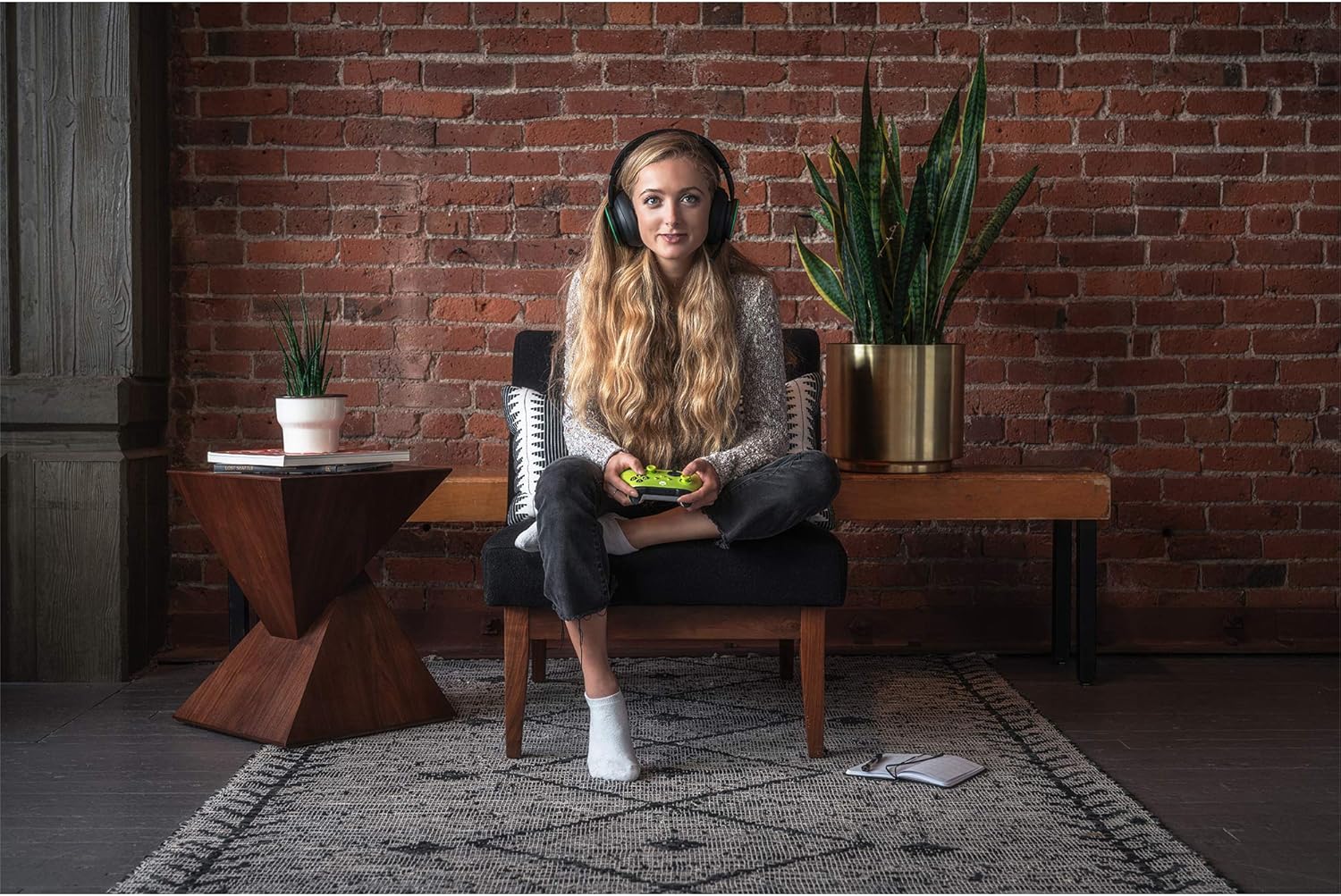 Xbox Wireless Controller – Electric Volt – QAU-00022 16