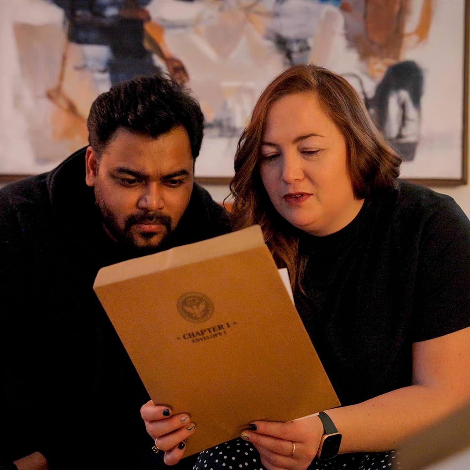 University Games The Night Hunter Murder Mystery Party Game 8