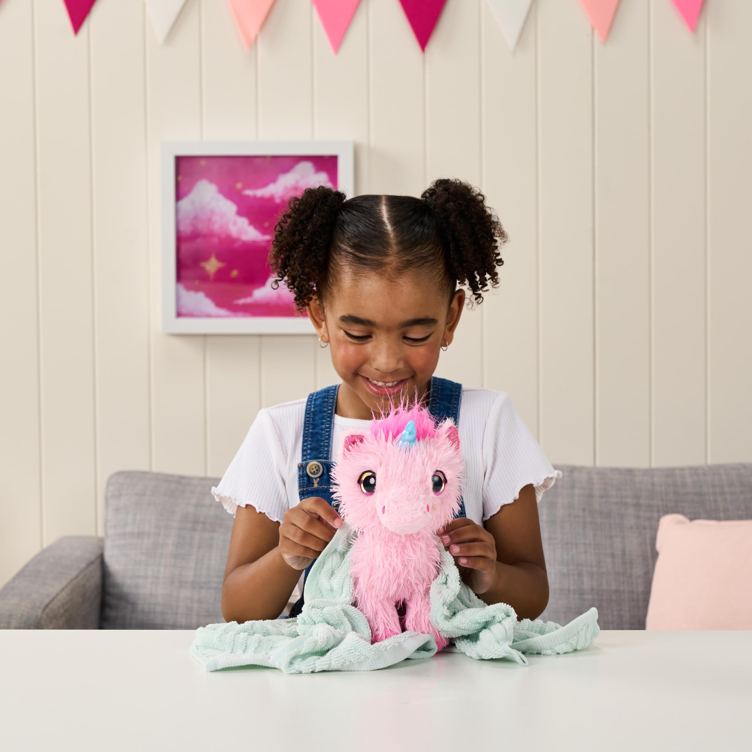 SCRUFFALUVS Unicorn Scruffs - Pink Plush Toy, 19cm | Wash to Reveal | Ages 2+ 5