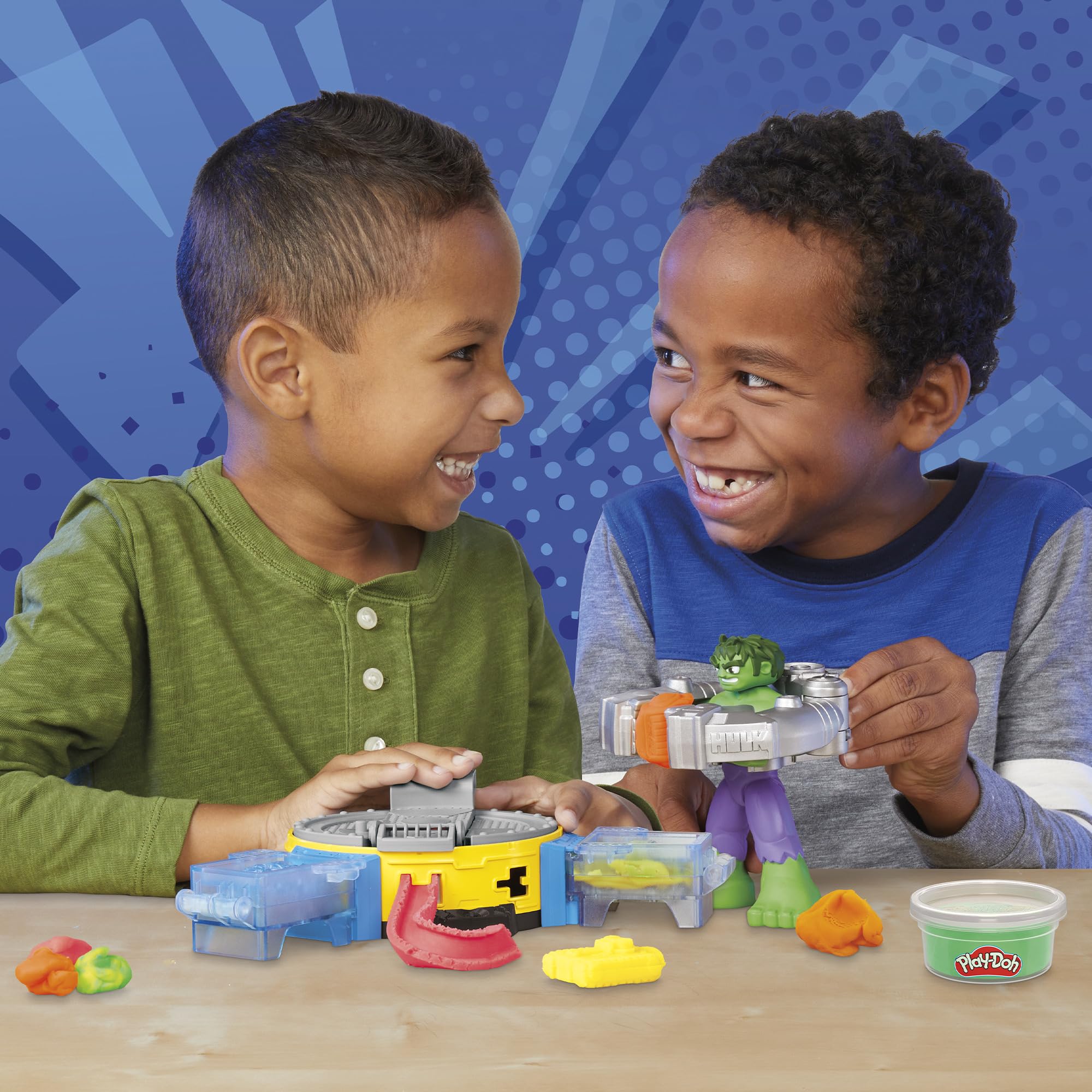 Play-Doh Marvel Hulk Smash & Squish Playset - Action Figure with Power Suit for Kids 4+ 5
