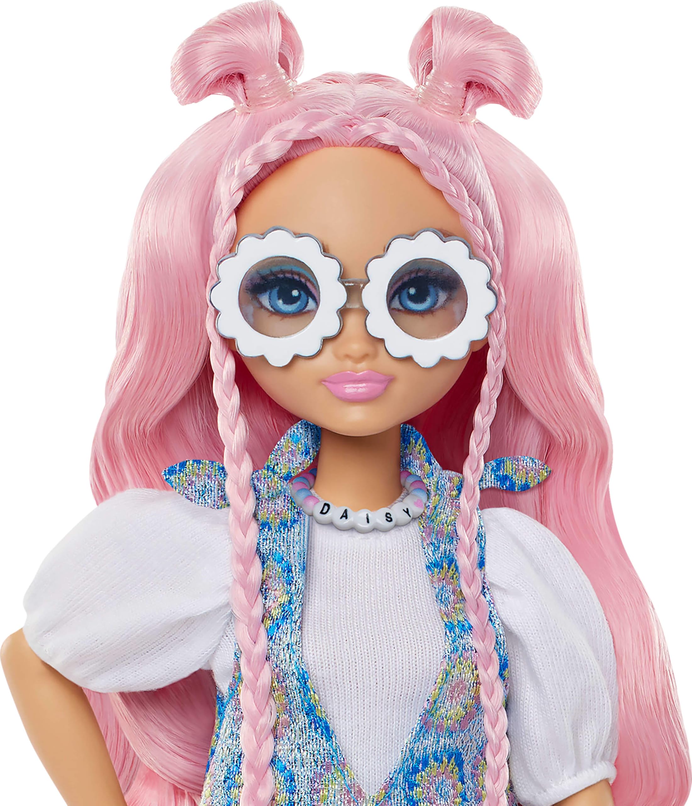 Barbie Dream Besties Daisy Jean Doll & Music Playset - Posable Fashion Doll with 9 Accessories, Pink Wavy Hair, Ages 4+ 5