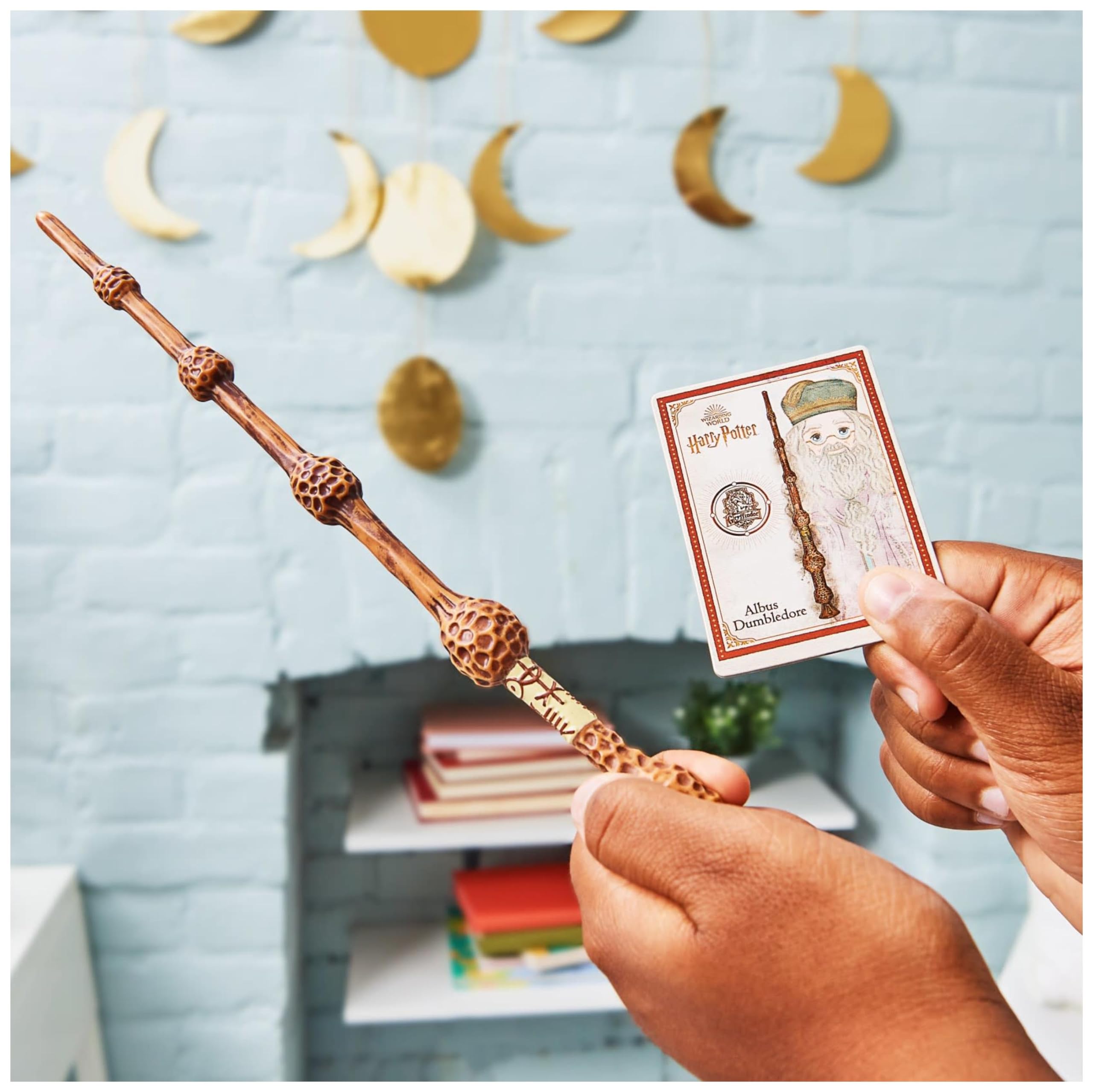 Wizarding World Albus Dumbledore 12-inch Replica Wand with Incendio Spell Card - Harry Potter Role Play Toy for Kids 6+ 9