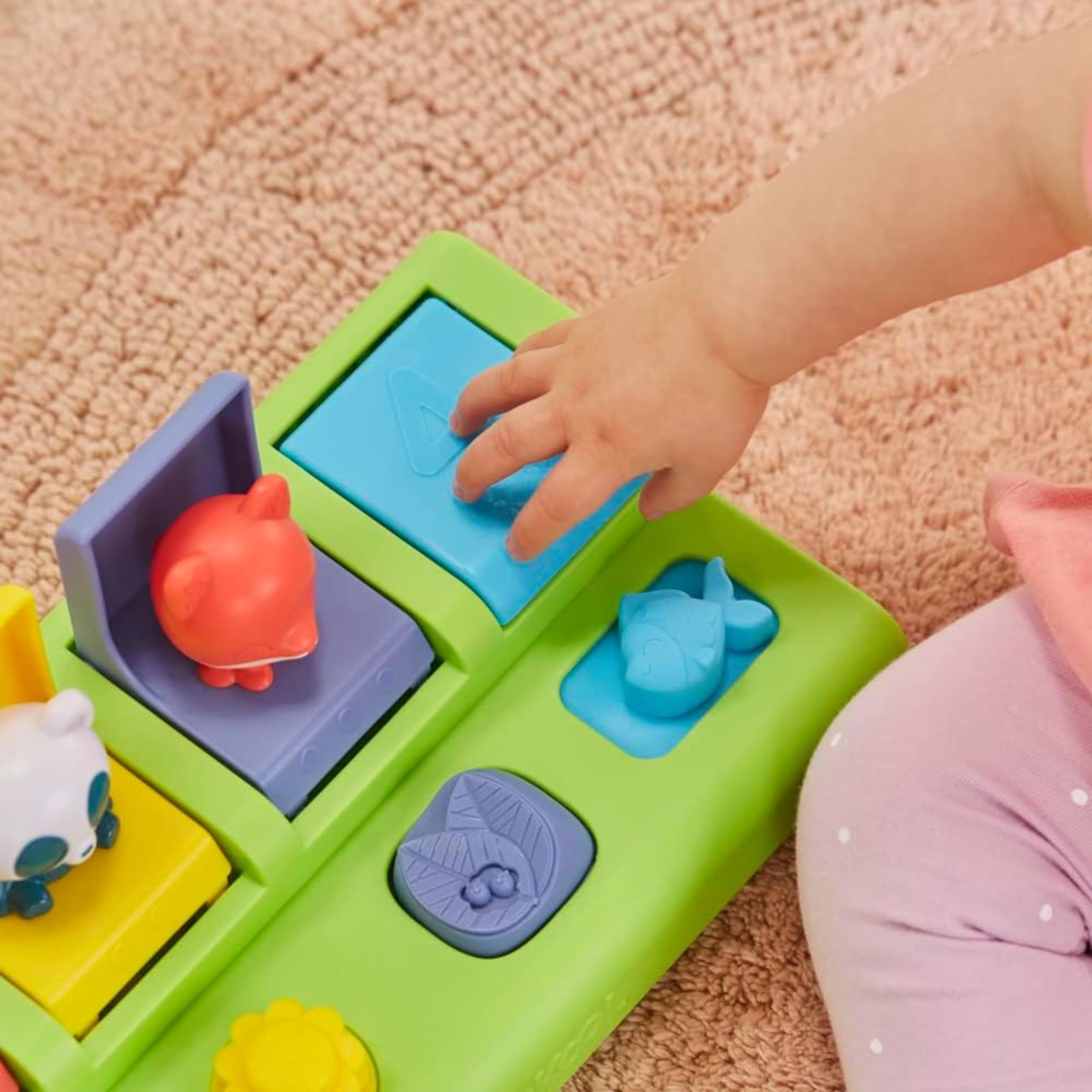 Playskool Busy Poppin’ Pals Pop-up Activity Toy for Babies and Toddlers Ages 9 Months+ 4