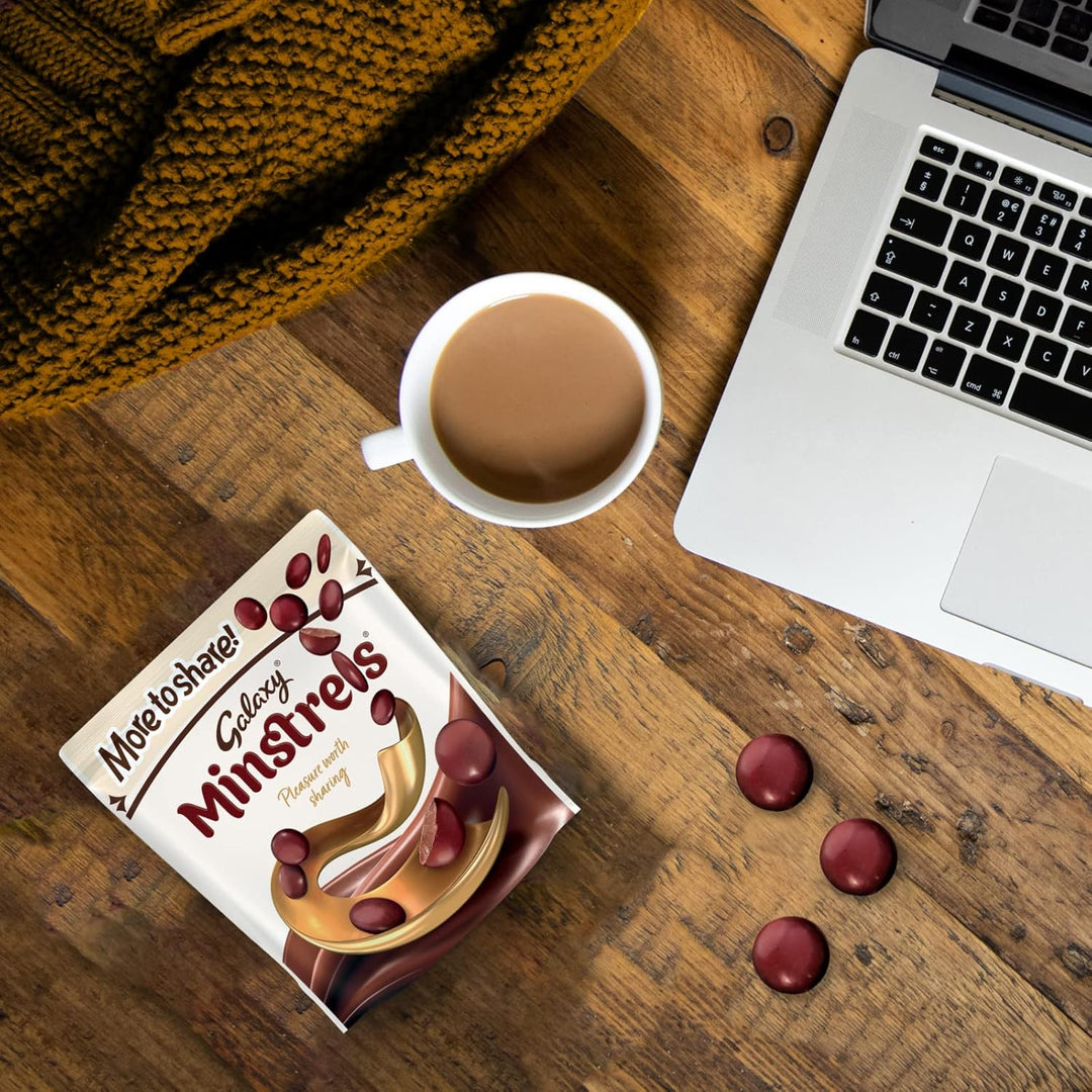Galaxy Minstrels Milk Chocolate Pouch 195g - Smooth Chocolate with Crisp Sugar Shell