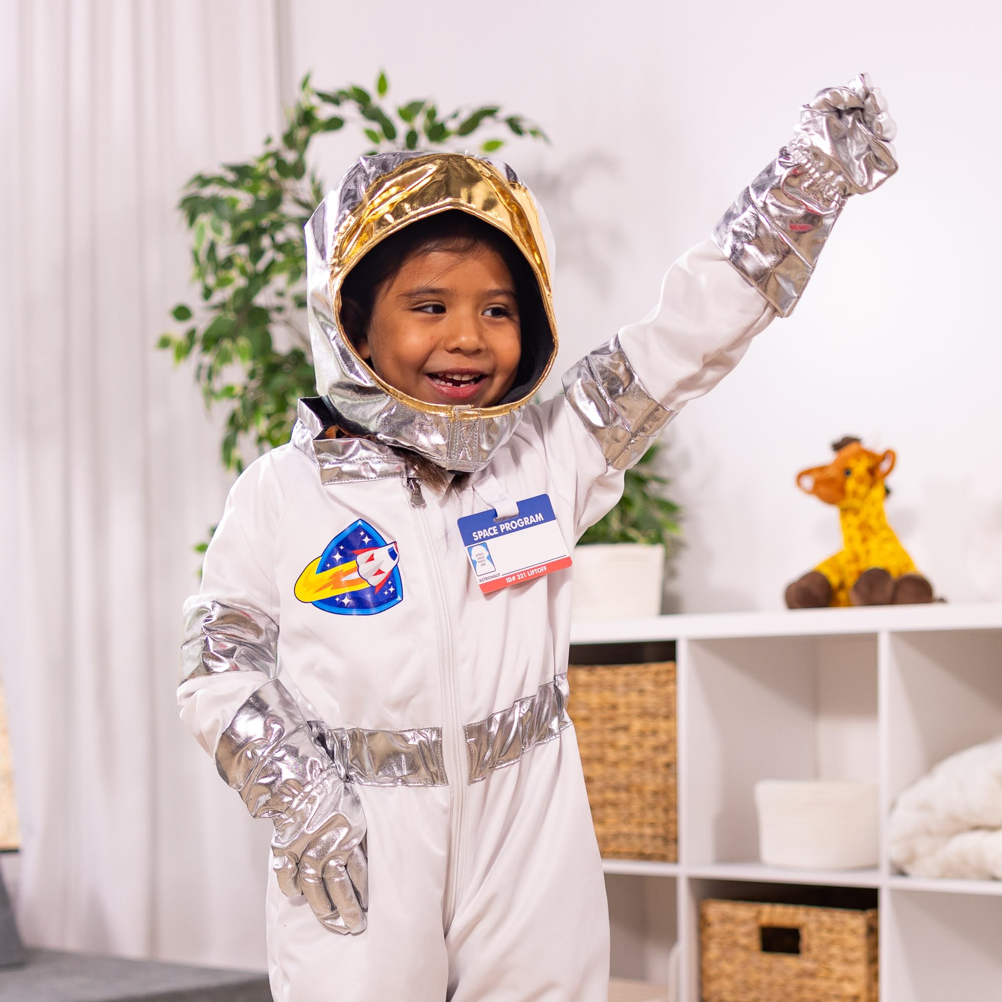 Melissa & Doug Astronaut Role-Play Costume Set - Ages 3-6 | Machine Washable | 4 Pieces 2