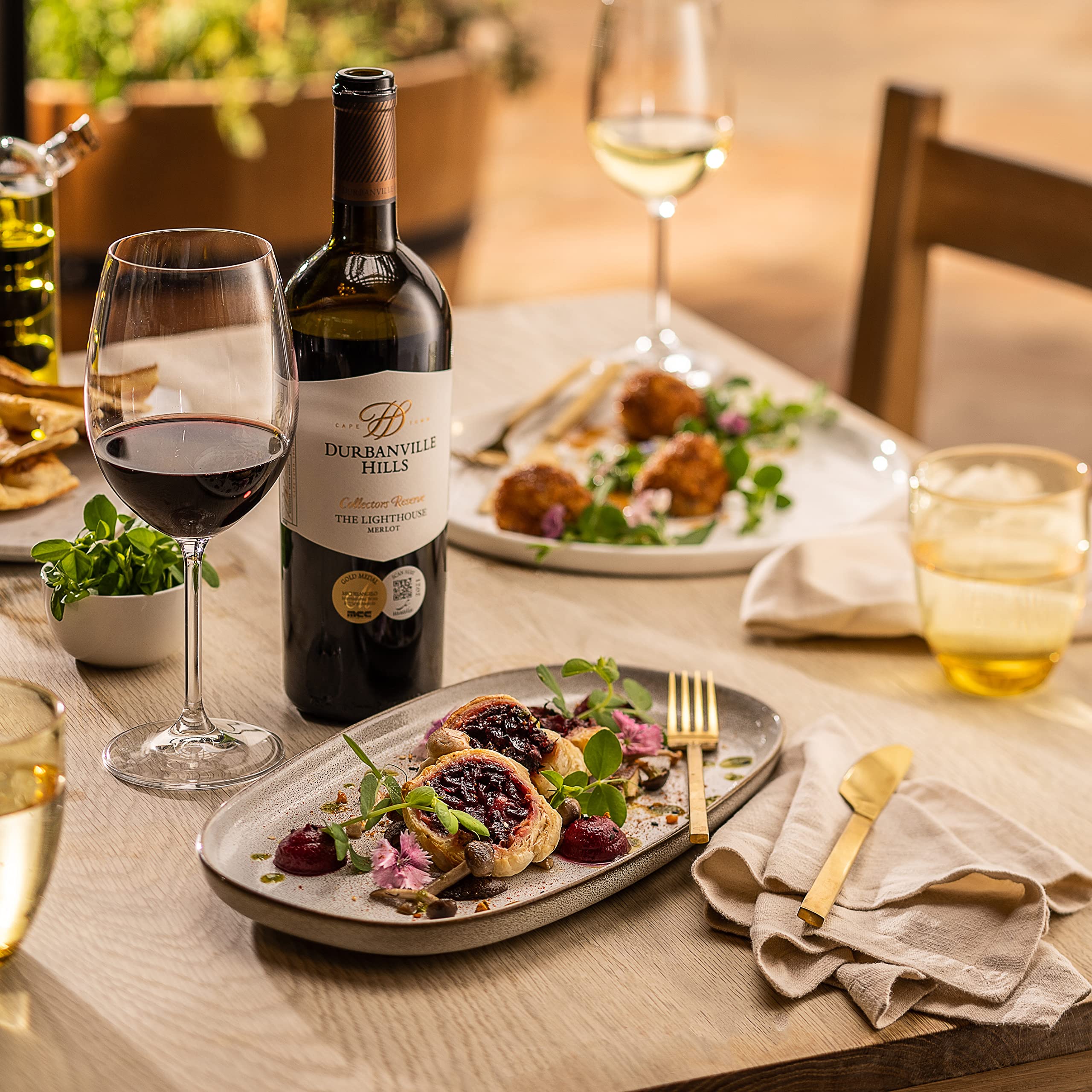 Durbanville Hills Collector's Reserve The Lighthouse Merlot - 75cl Red Wine 9