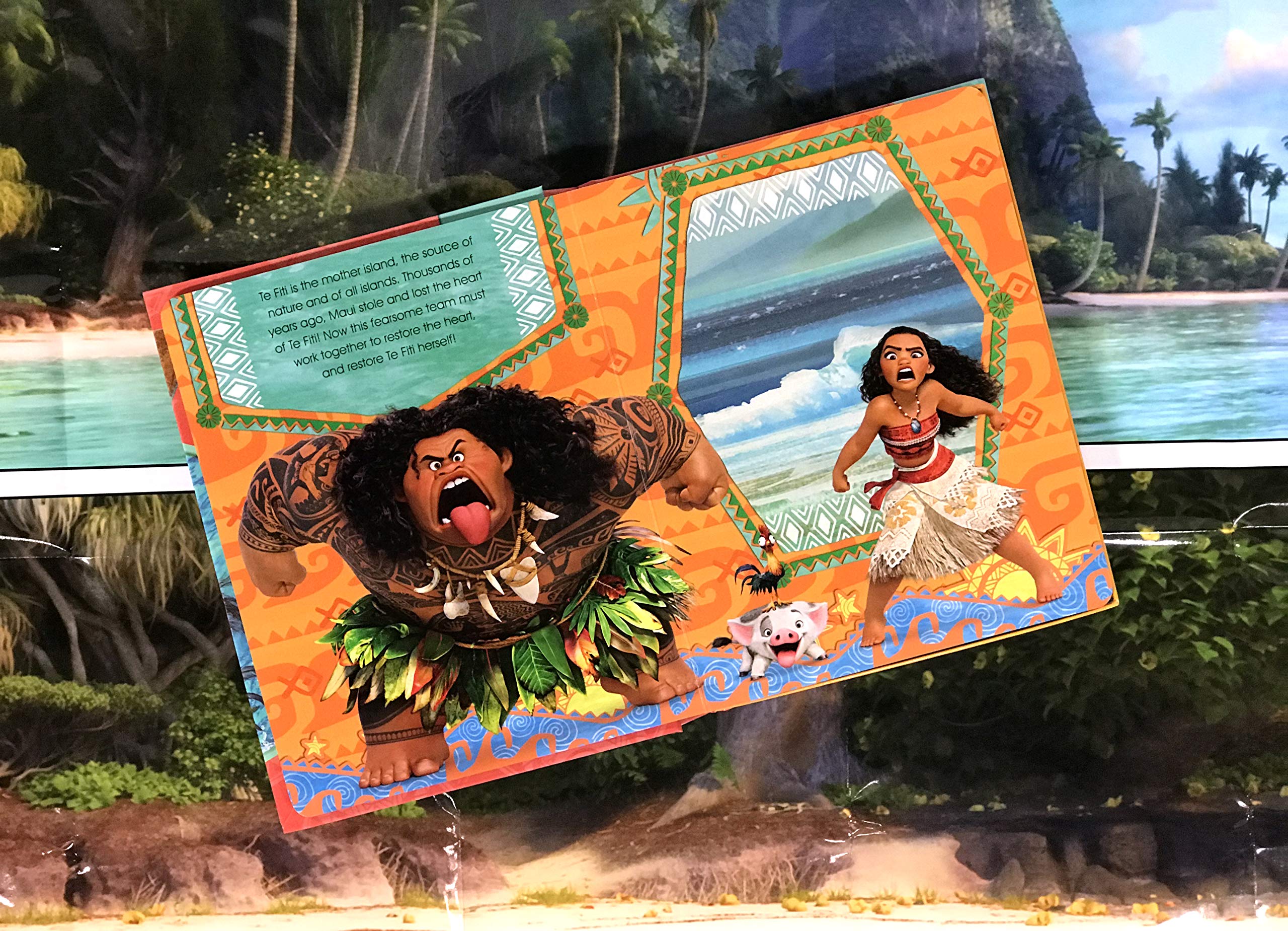 Disney Princess Phidal Moana My Busy Book | Board Book | 10 Figurines & Playmat 4