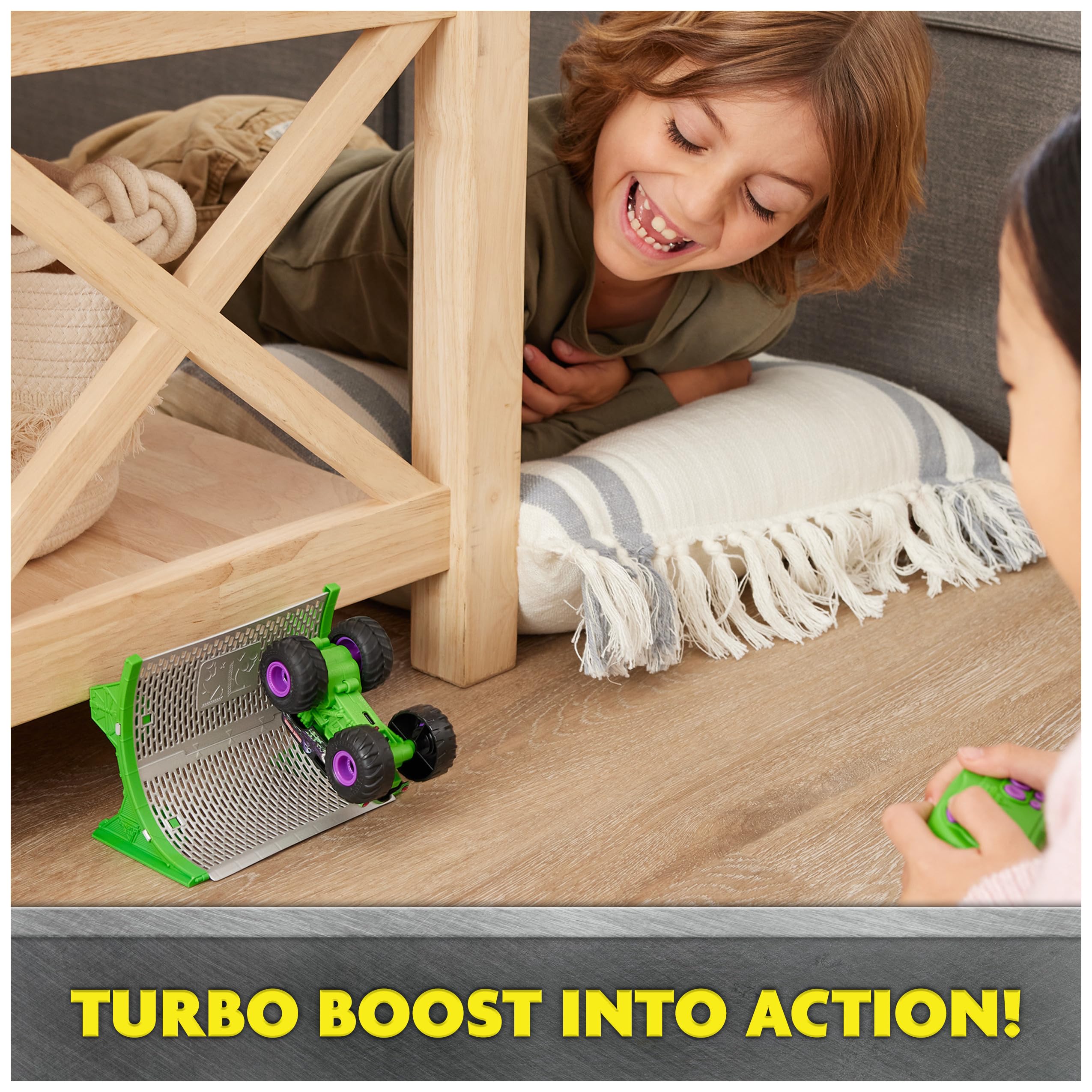 Monster Jam Grave Digger 1:64 Scale RC Truck with Ramp - Remote Control Monster Vehicle for Kids 14