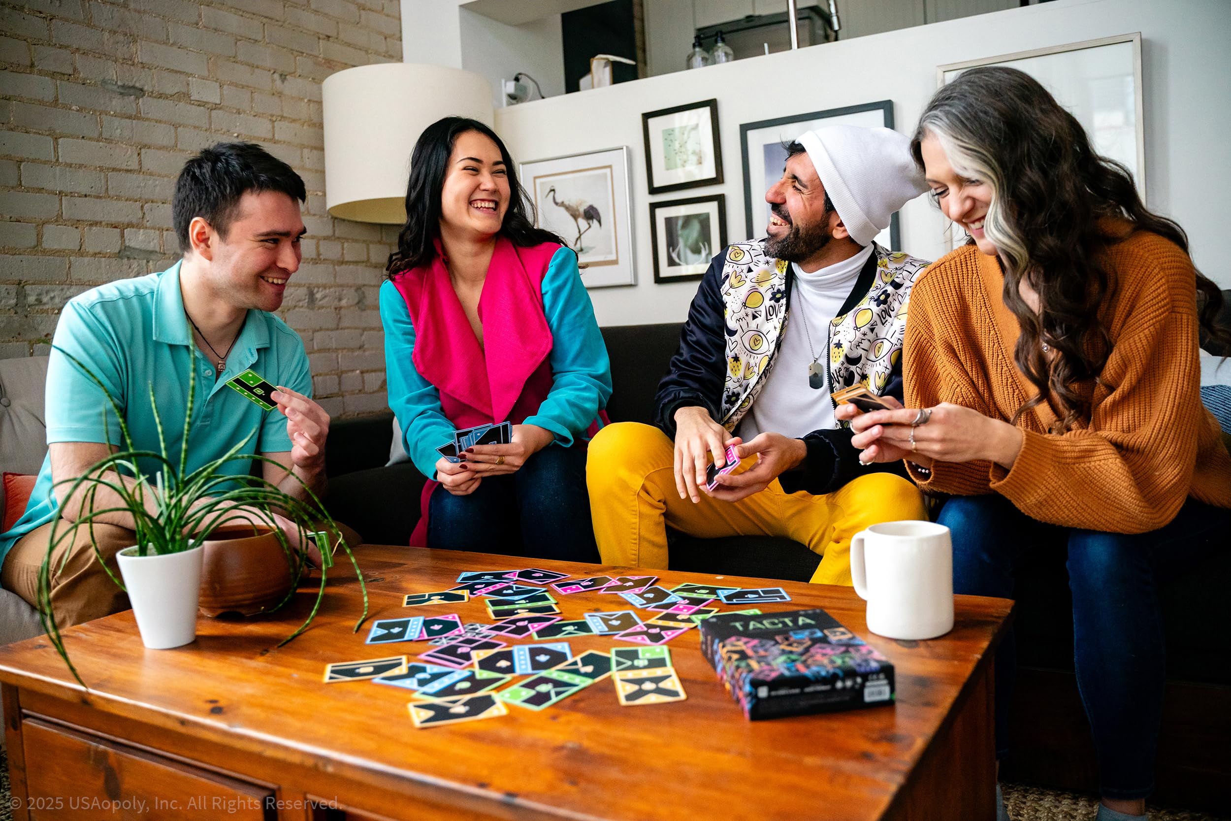 USAopoly Tacta Party Card Game - Strategy Shape-Matching | 2-8 Players | 20+ Min | Ages 7+ 2