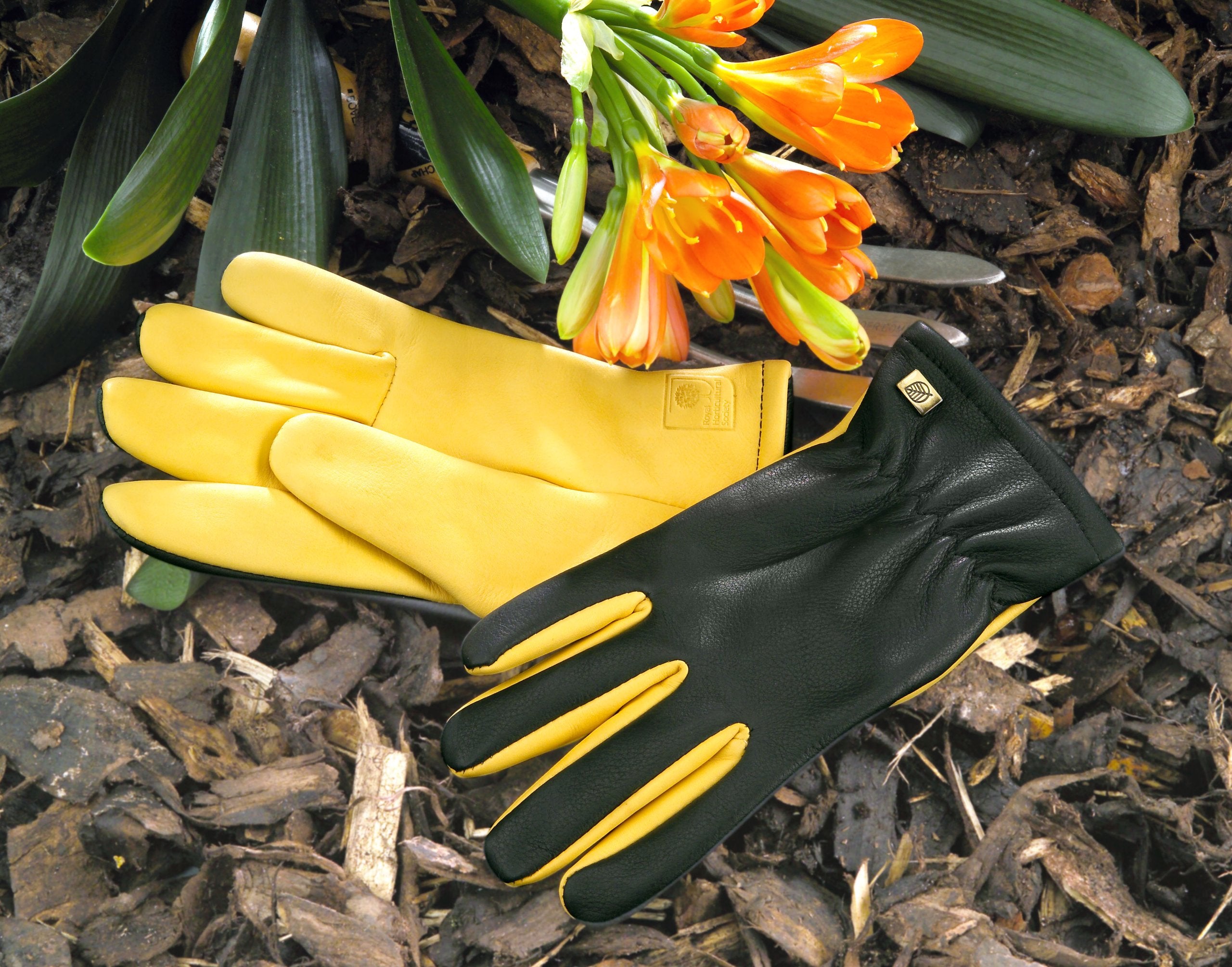 Gloves for people serious about Gardening Gold Leaf DRY TOUCH Deluxe Leather Gardening Gloves | Herren Size | Waterproof 3