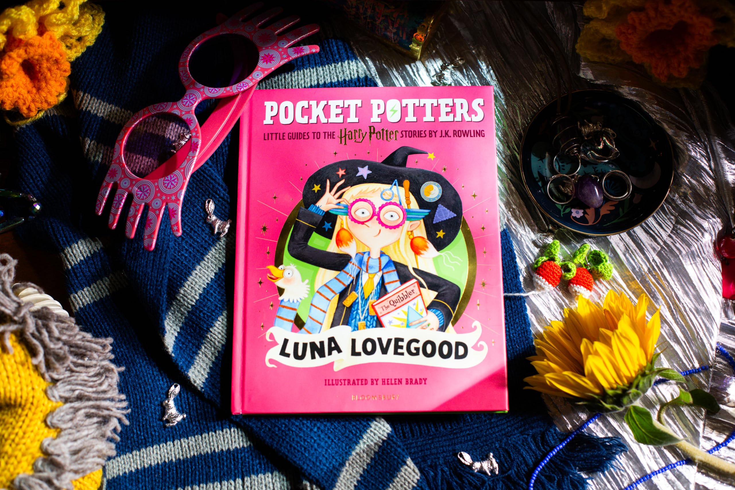 Bloomsbury Luna Lovegood: Pocket Potters Little Guide to the HARRY POTTER Stories | Hardcover 7
