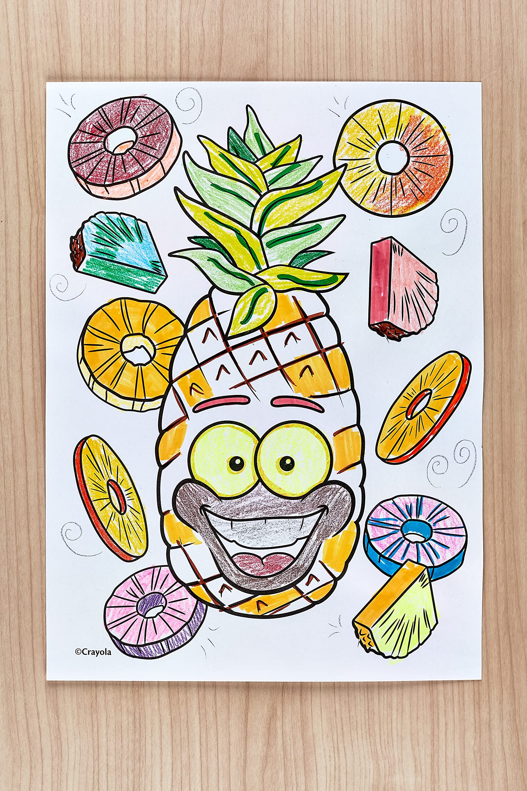 CRAYOLA Silly Scents Colouring Tub - Over 50 Scented Items | Includes Crayons, Markers, Pencils & Book | Ages 4+ 7