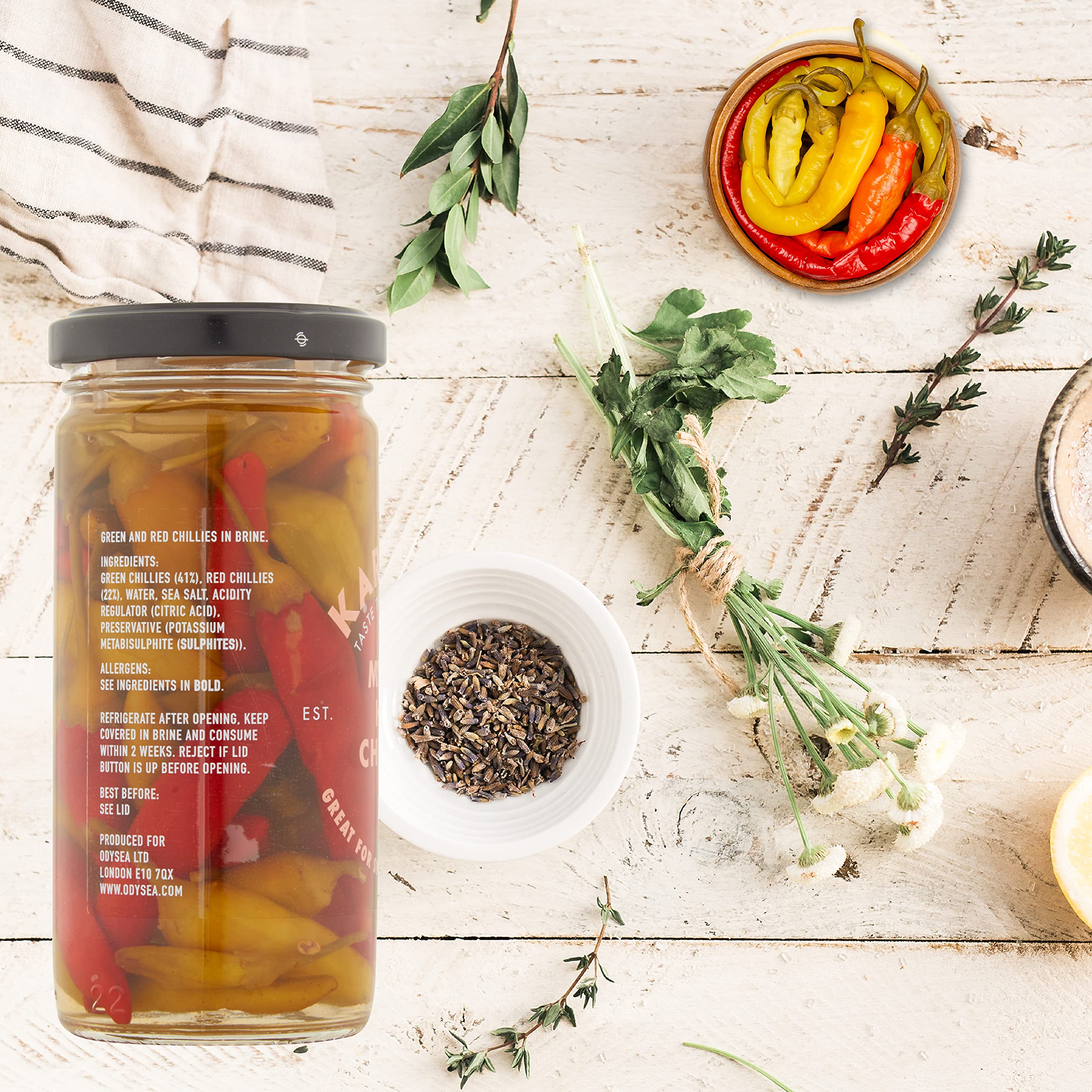 Karyatis Mixed Hot Chillies in Brine - Whole Red & Green Peppers | 205g Glass Jar 3