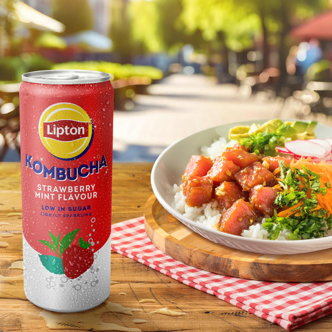 Lipton Kombucha Strawberry & Mint Flavored Tea Drink, 250ml (Pack of 4)